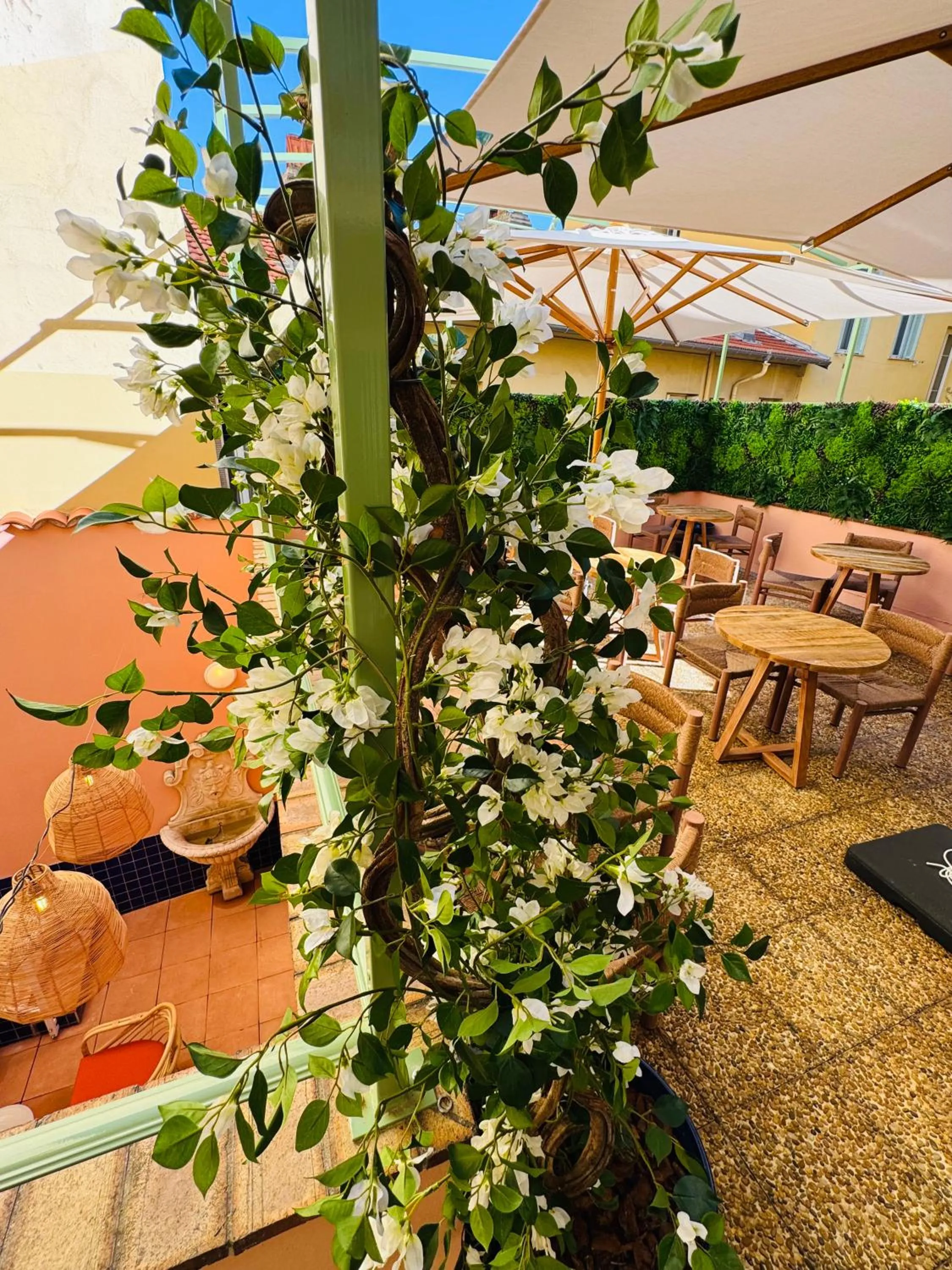 Balcony/Terrace in Hôtel Gabriel