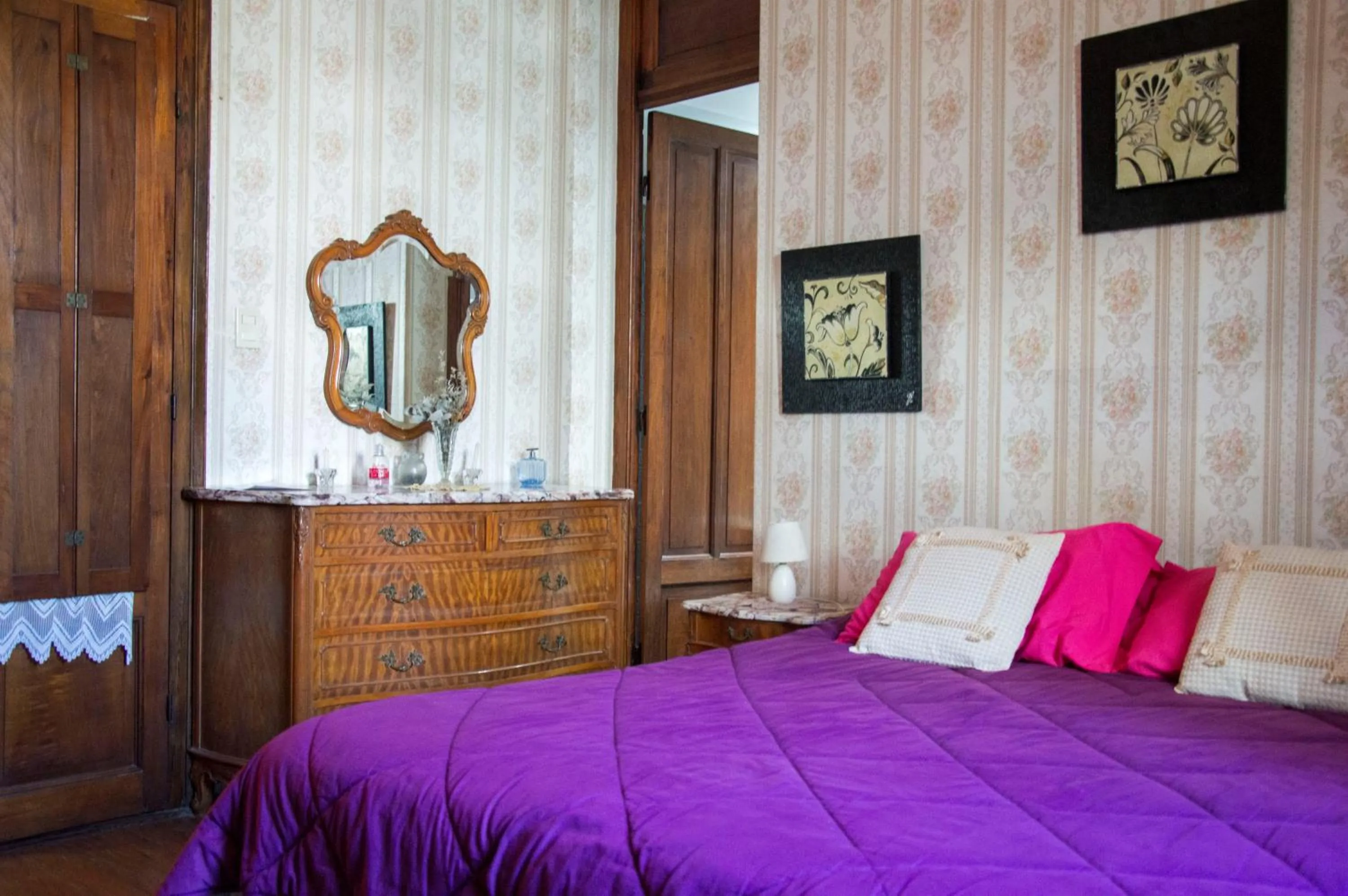 Photo of the whole room, Bed in Cane B&B