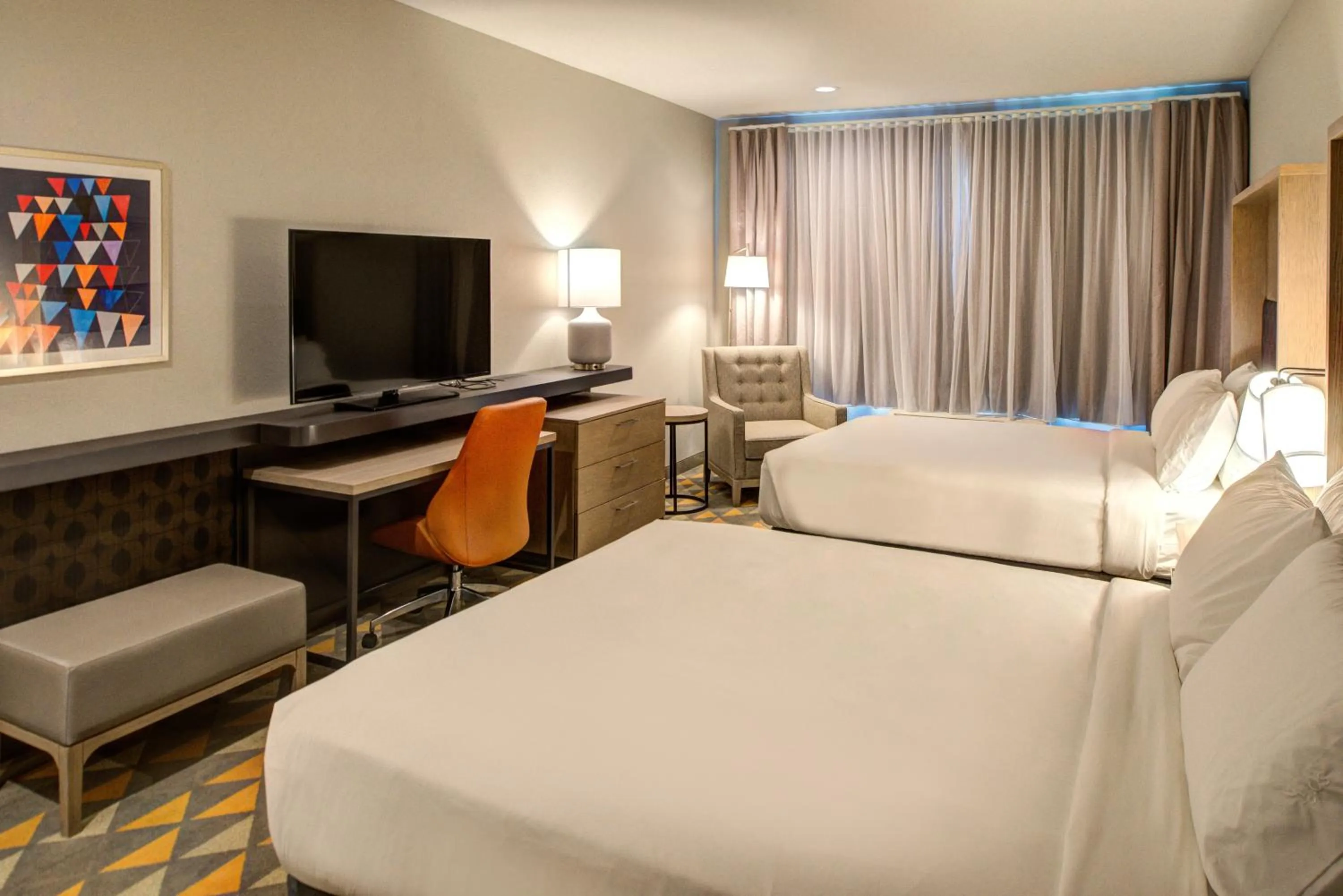 Photo of the whole room, Bed in Holiday Inn Hotel & Suites - Houston West - Katy Mills by IHG
