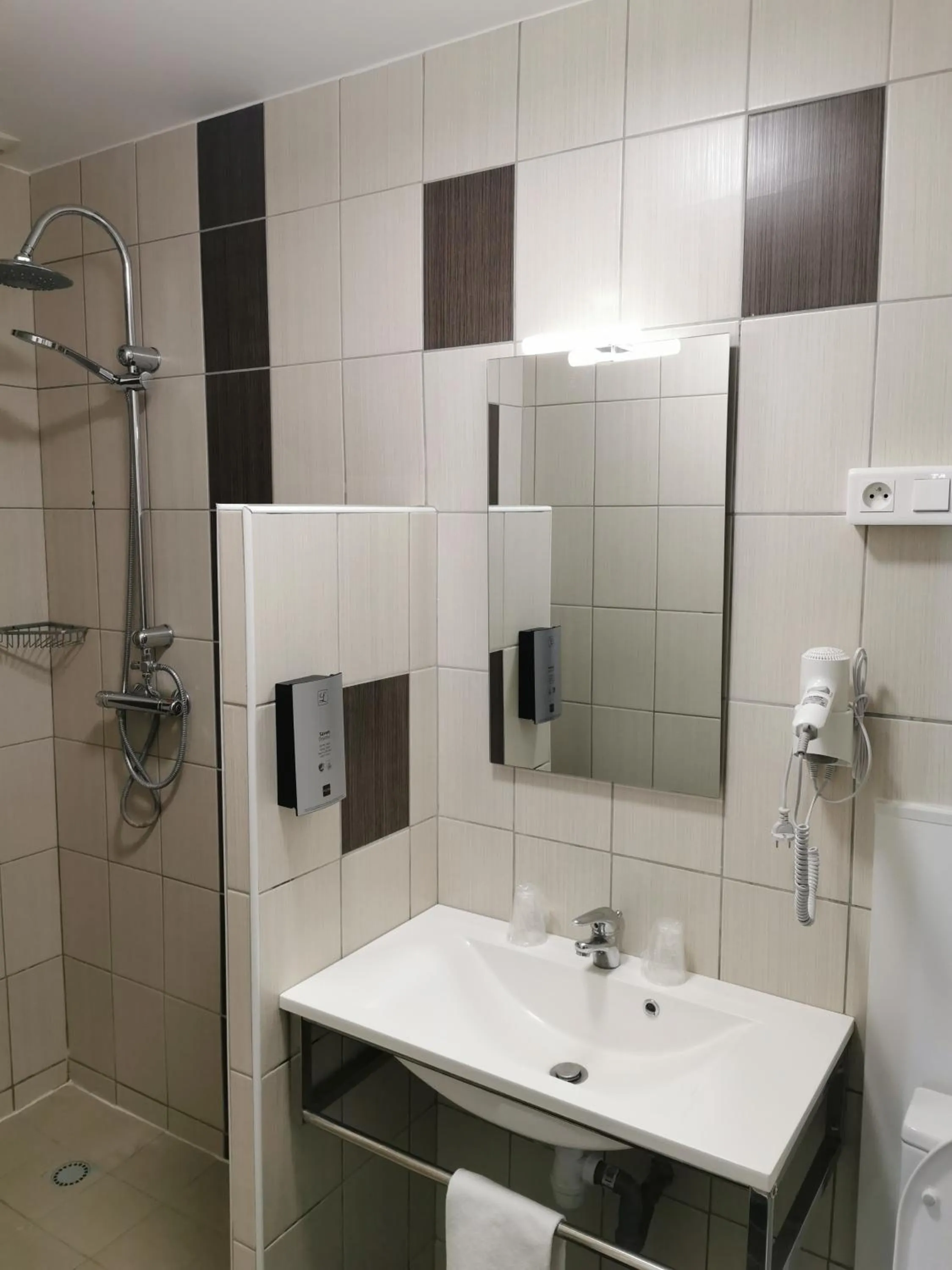 Logis Hotel- Restaurant La Haie Des Vignes Séminaires et Evènementiel