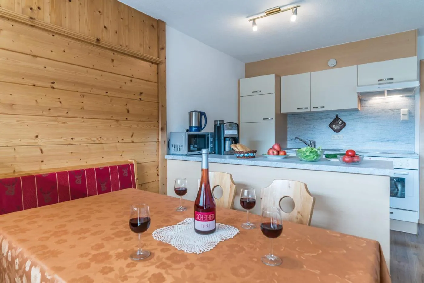Dining area in Appartement Rosengarten