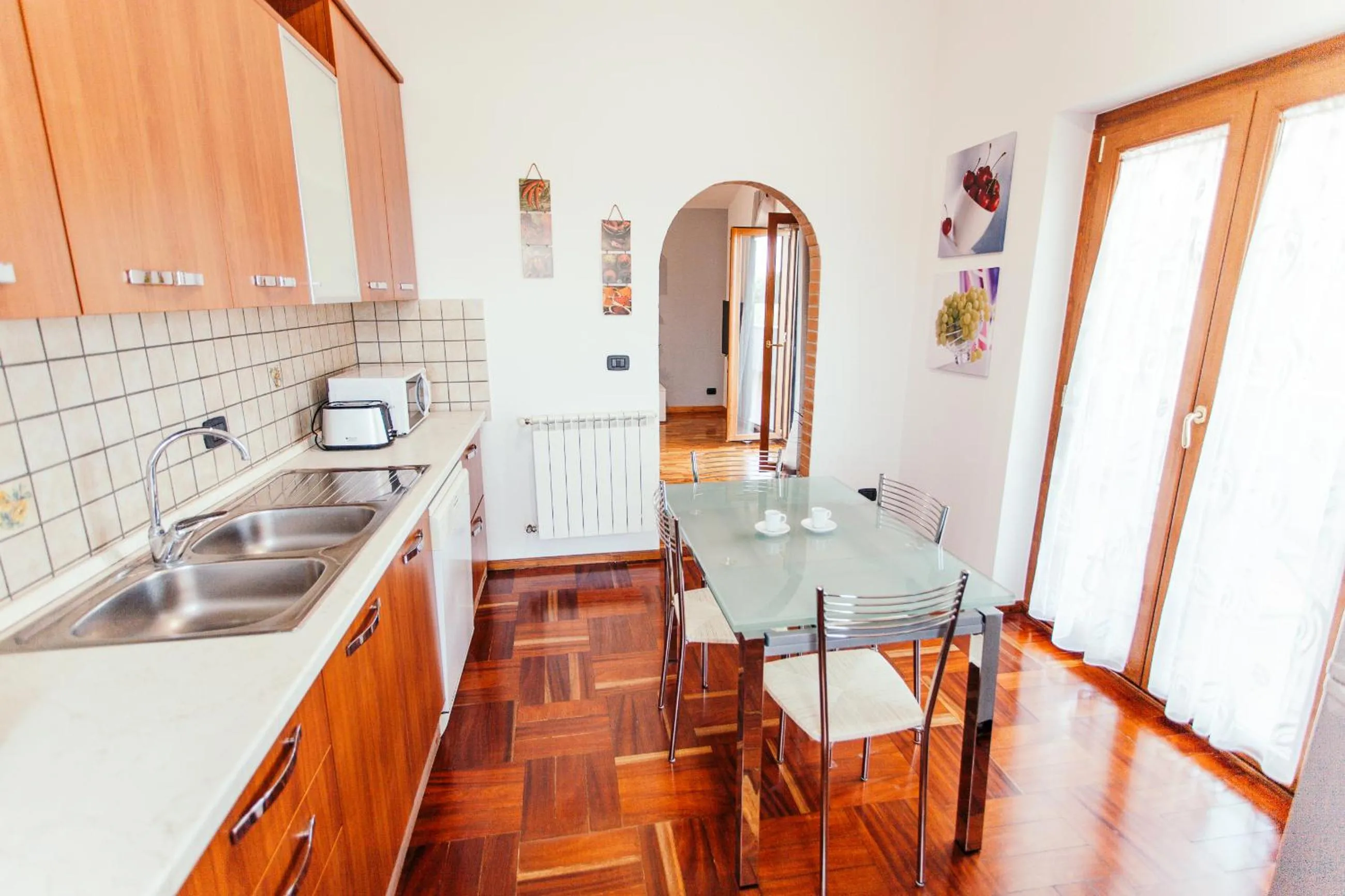 Kitchen or kitchenette in Domus Leonardo-Private Free Parking