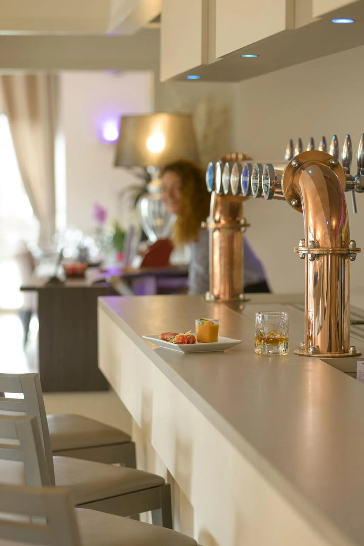 Restaurant/places to eat in Hôtel Le Vouglans - Restaurant La Valouse