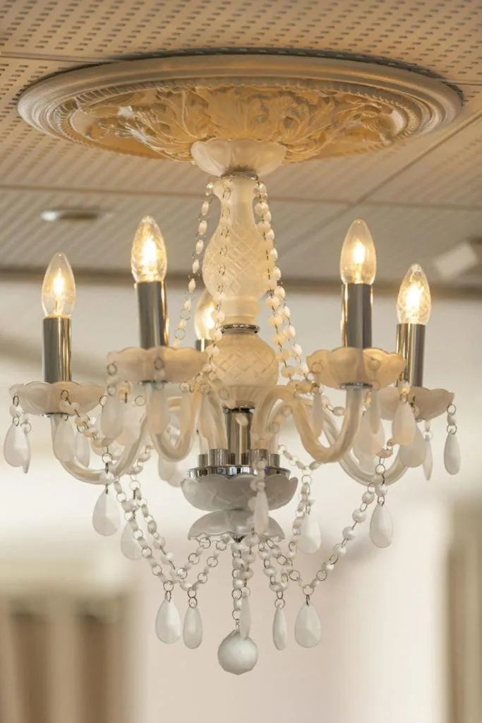 Restaurant/places to eat in Hôtel Le Vouglans - Restaurant La Valouse