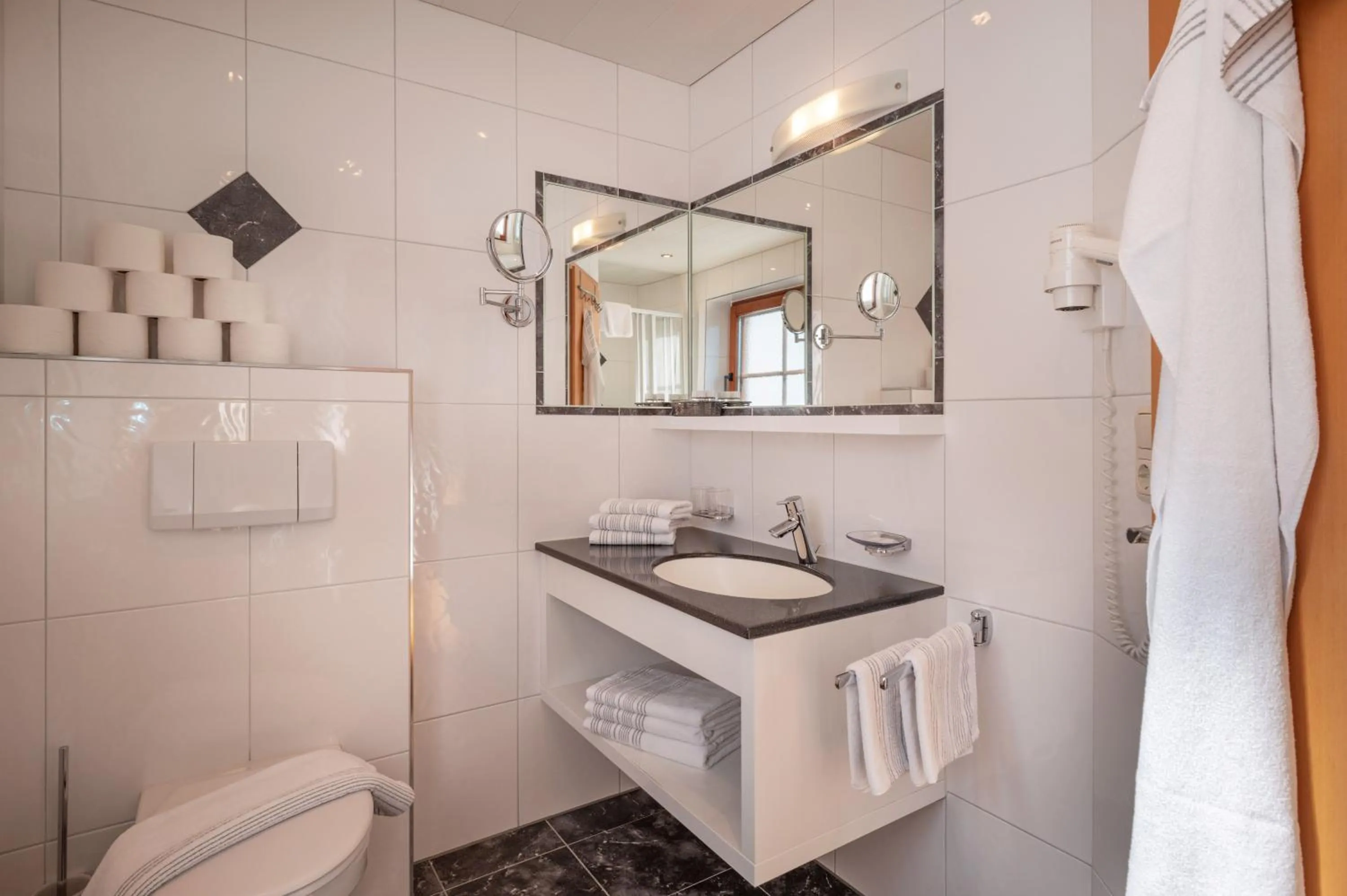 Shower in Activ Wellness - Appartement Schermerhof