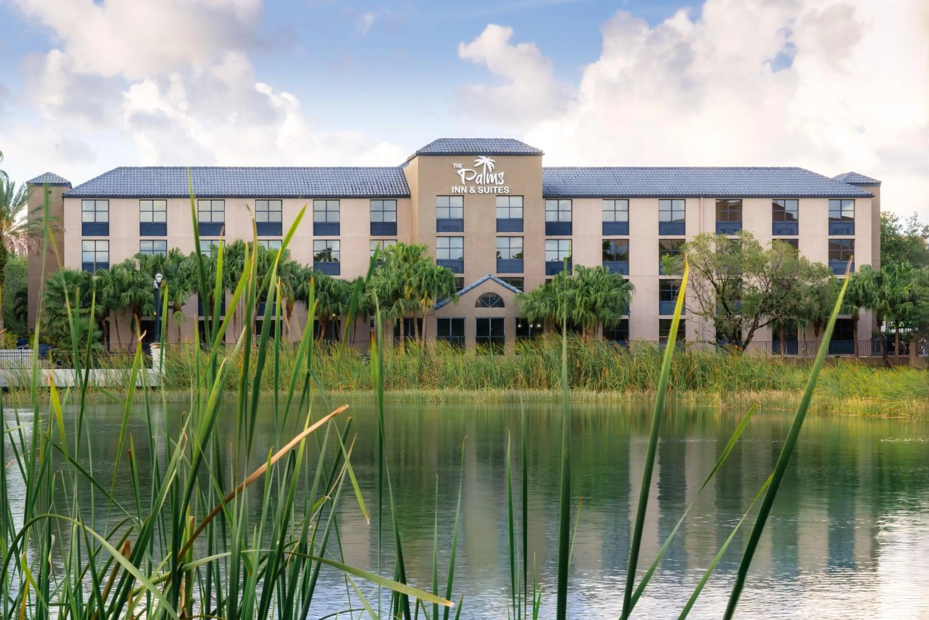 Property building in The Palms Inn & Suites Miami, Kendall, FL