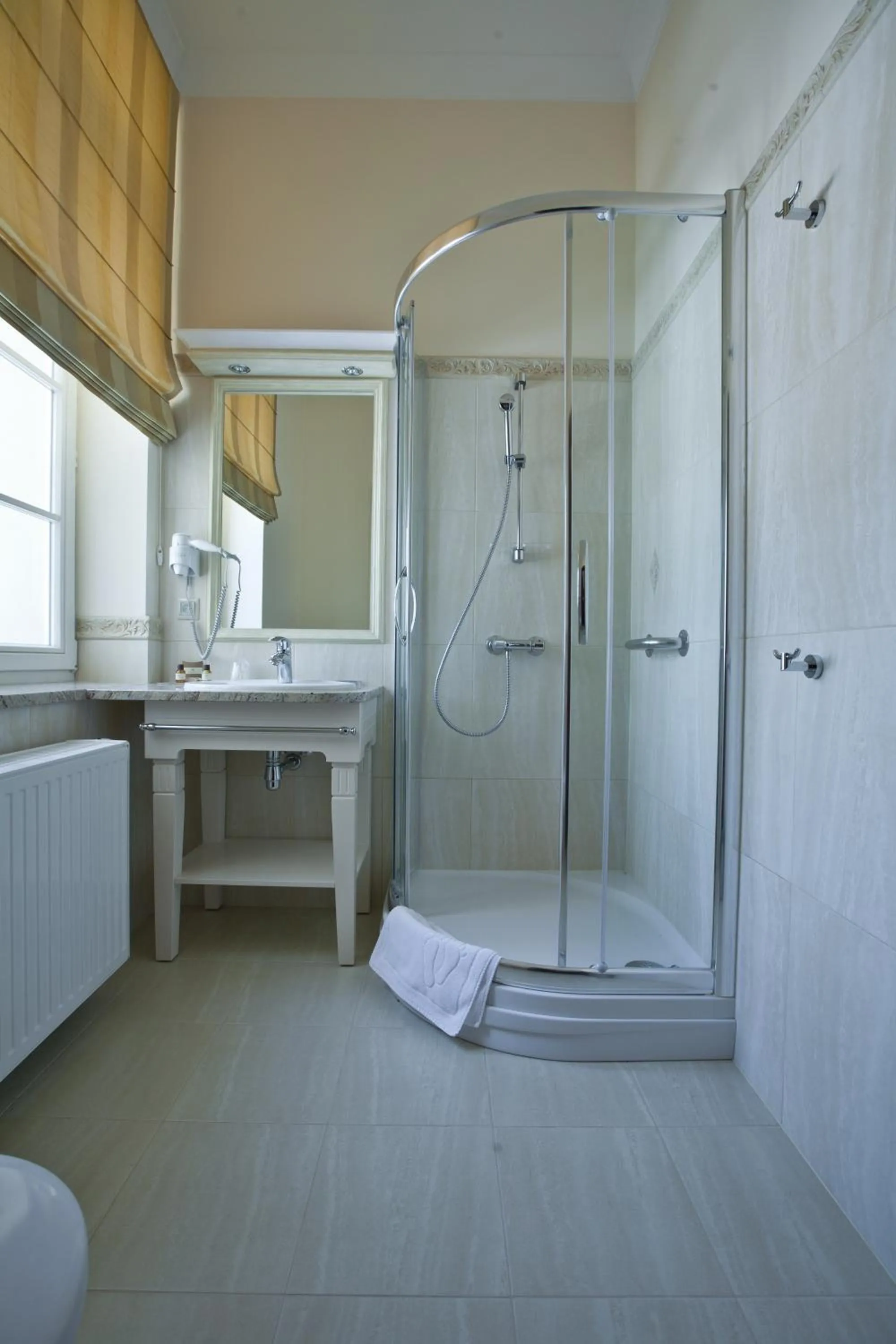 Bathroom in Hotel Masovia