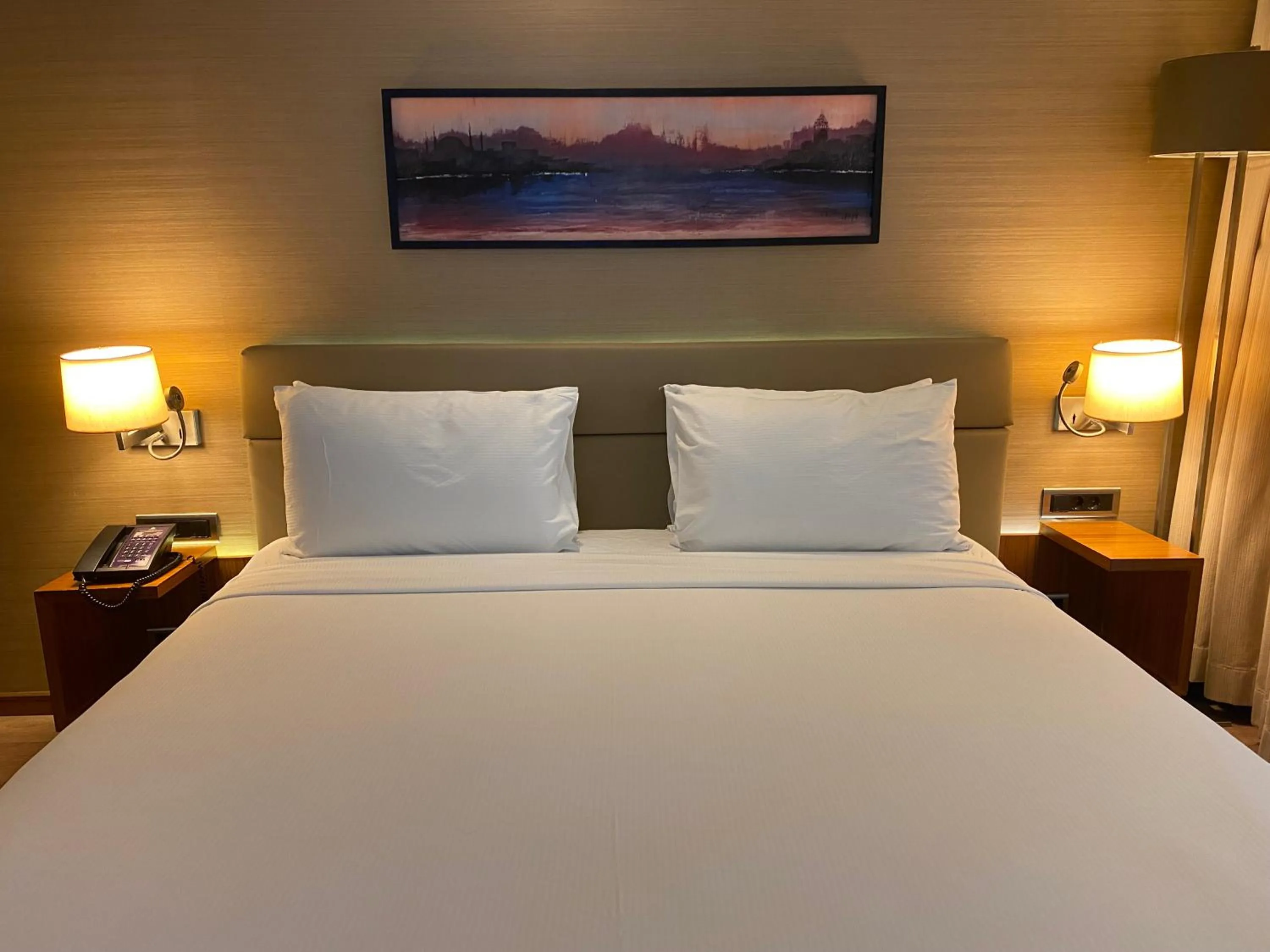 Bed in DoubleTree By Hilton Istanbul - Old Town