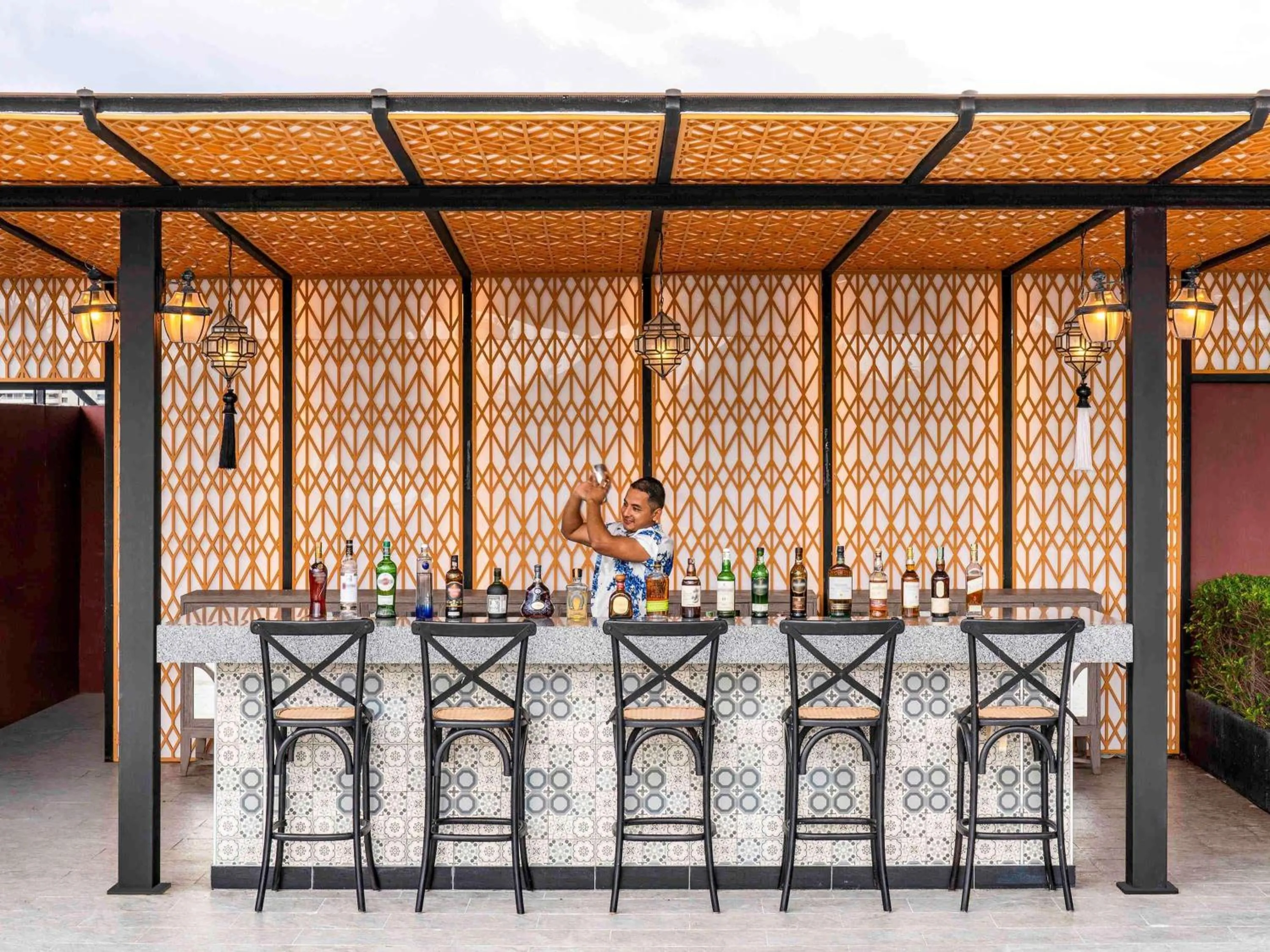 Lounge or bar in Avista Grande Phuket Karon - MGallery