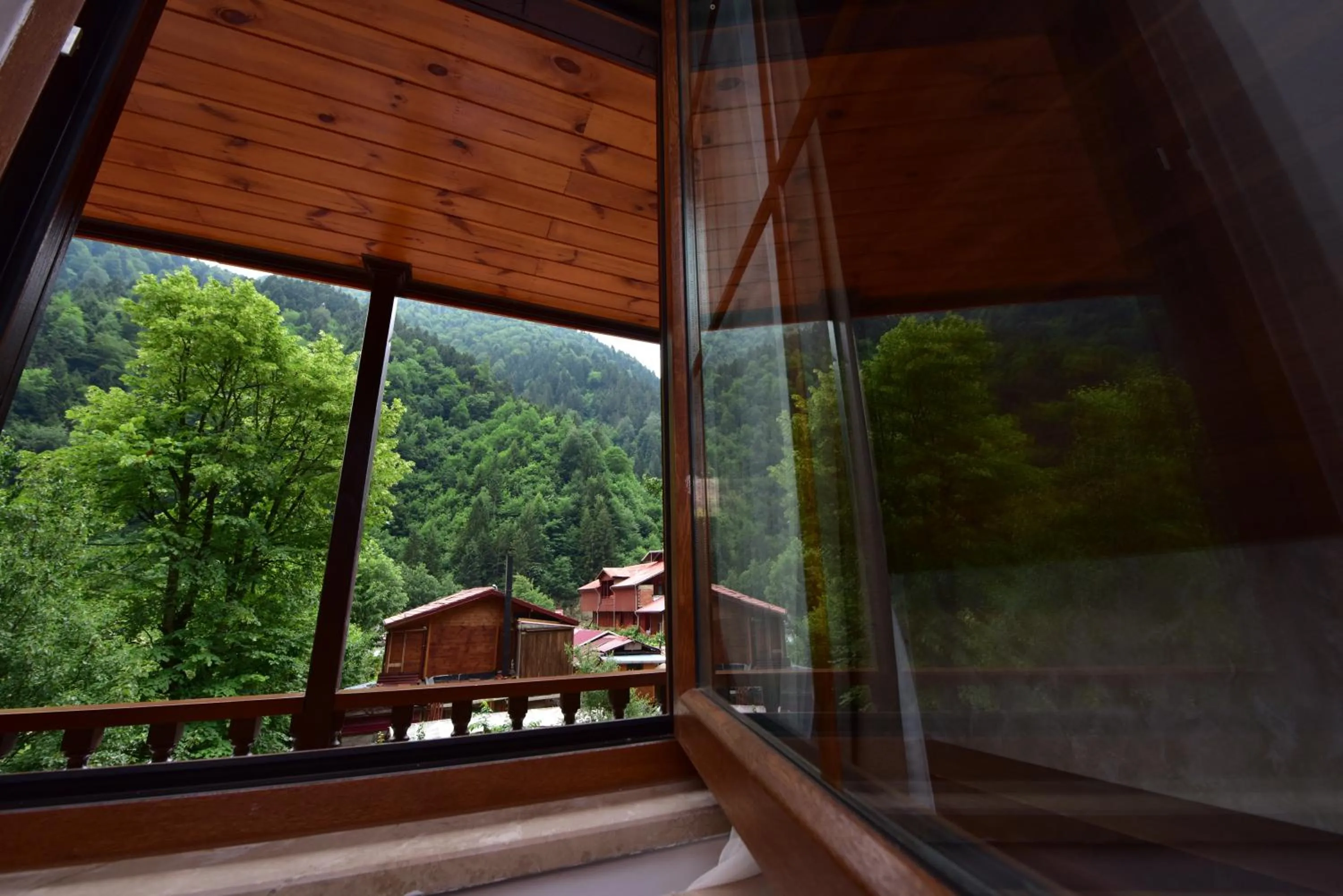 Balcony/Terrace in Hirande Uzungöl