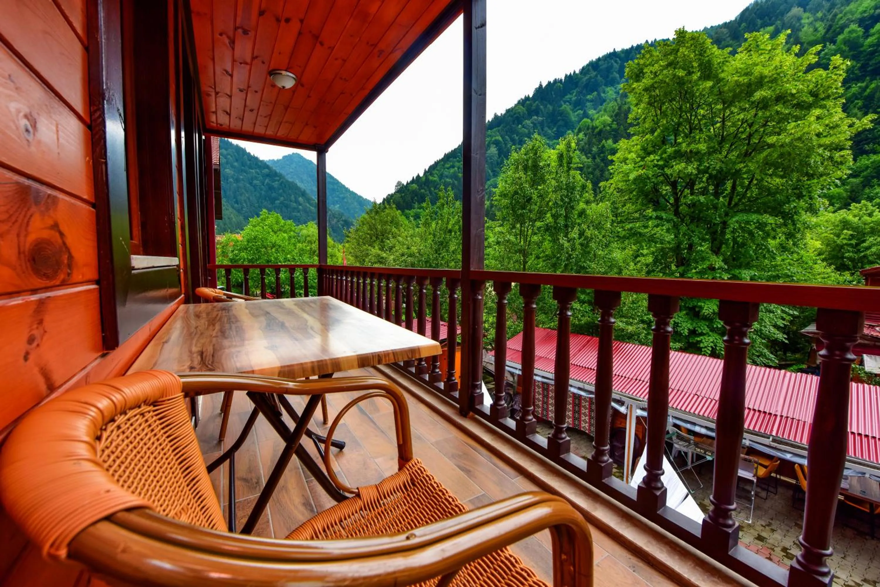 Balcony/Terrace in Hirande Uzungöl