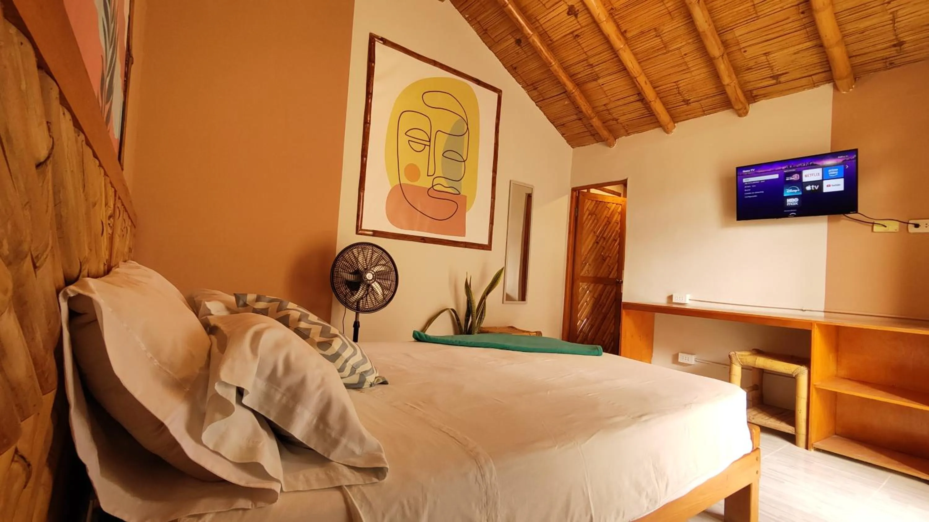 Bedroom, Bed in Puerto Bamboo