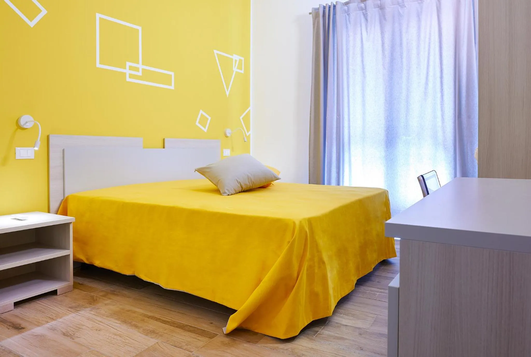 Decorative detail, Bed in Ai Gradini Affittacamere