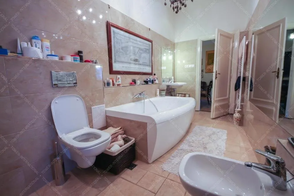 Keleti Károly apartmant
