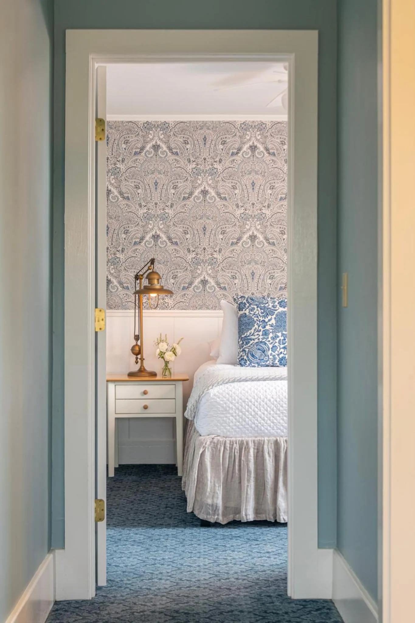 Other, Bed in Basin Harbor