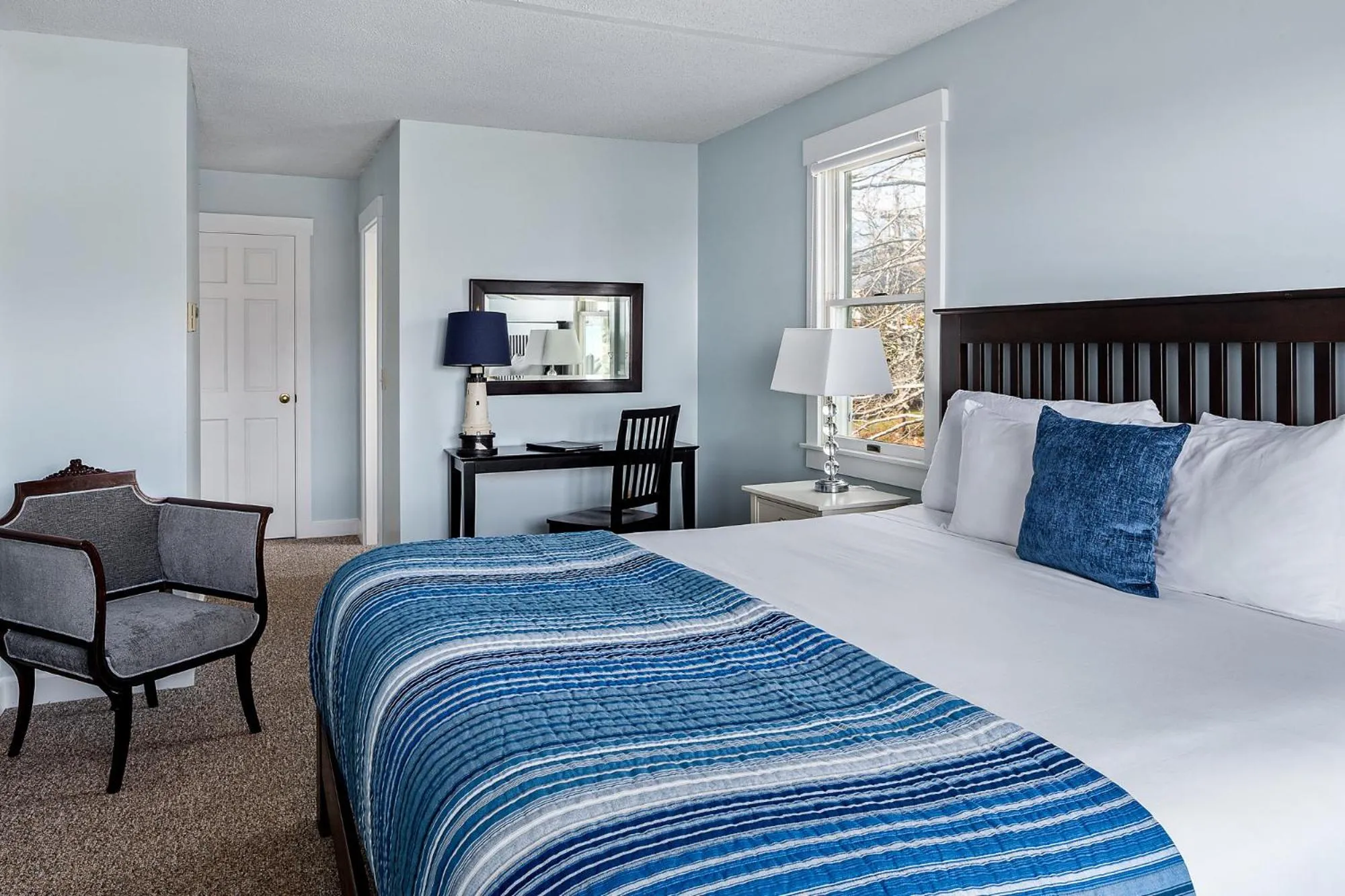 Photo of the whole room in East Wind Inn & Suites