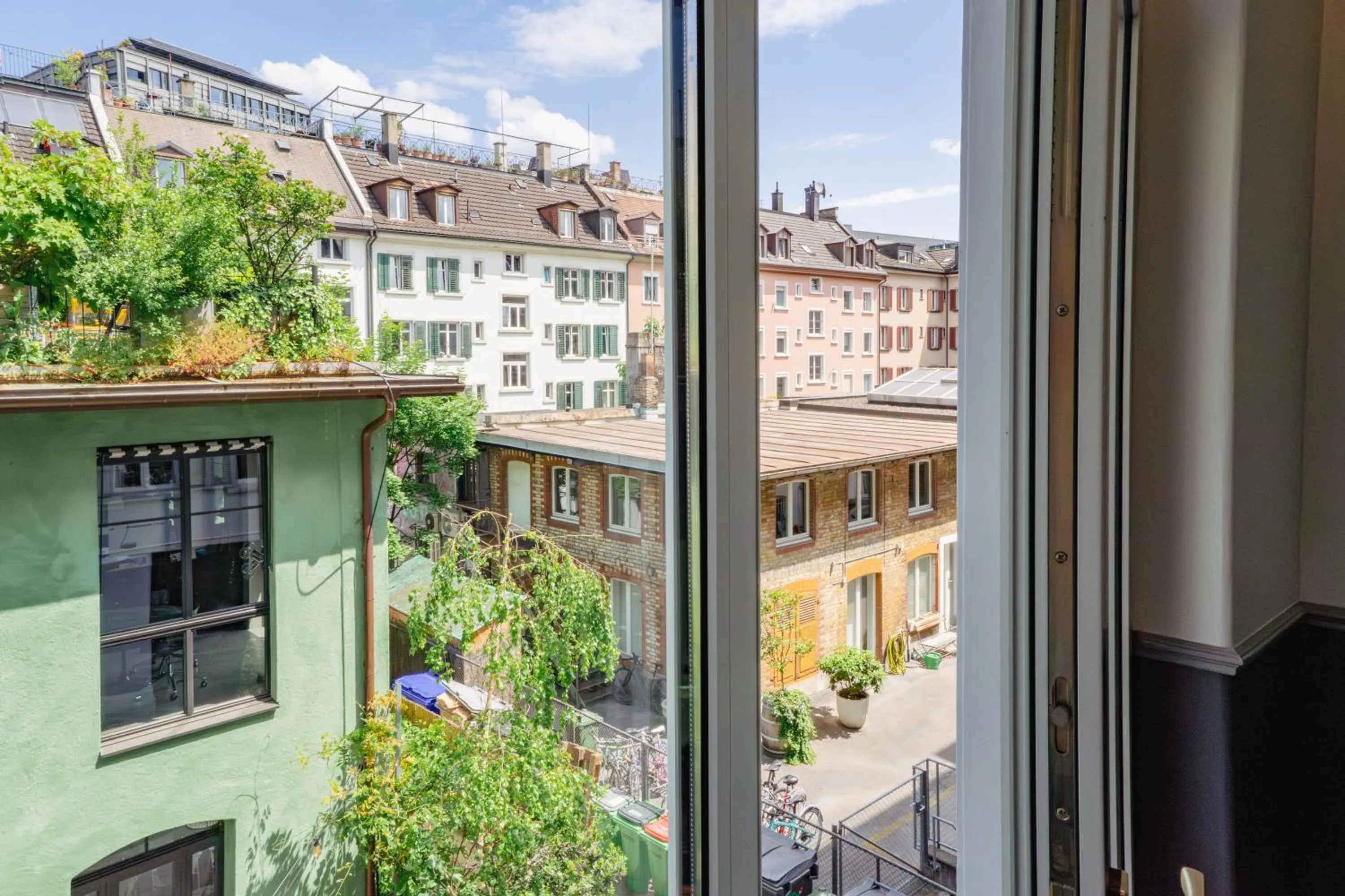 Neighbourhood in easyHotel Zürich City Centre