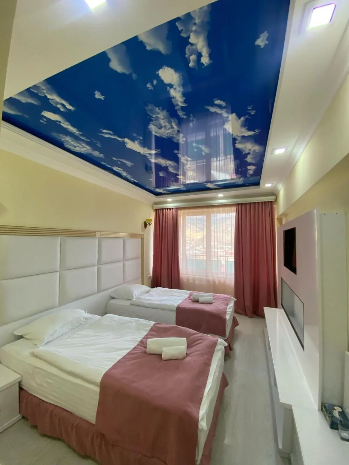 Bed in Goris Hotel