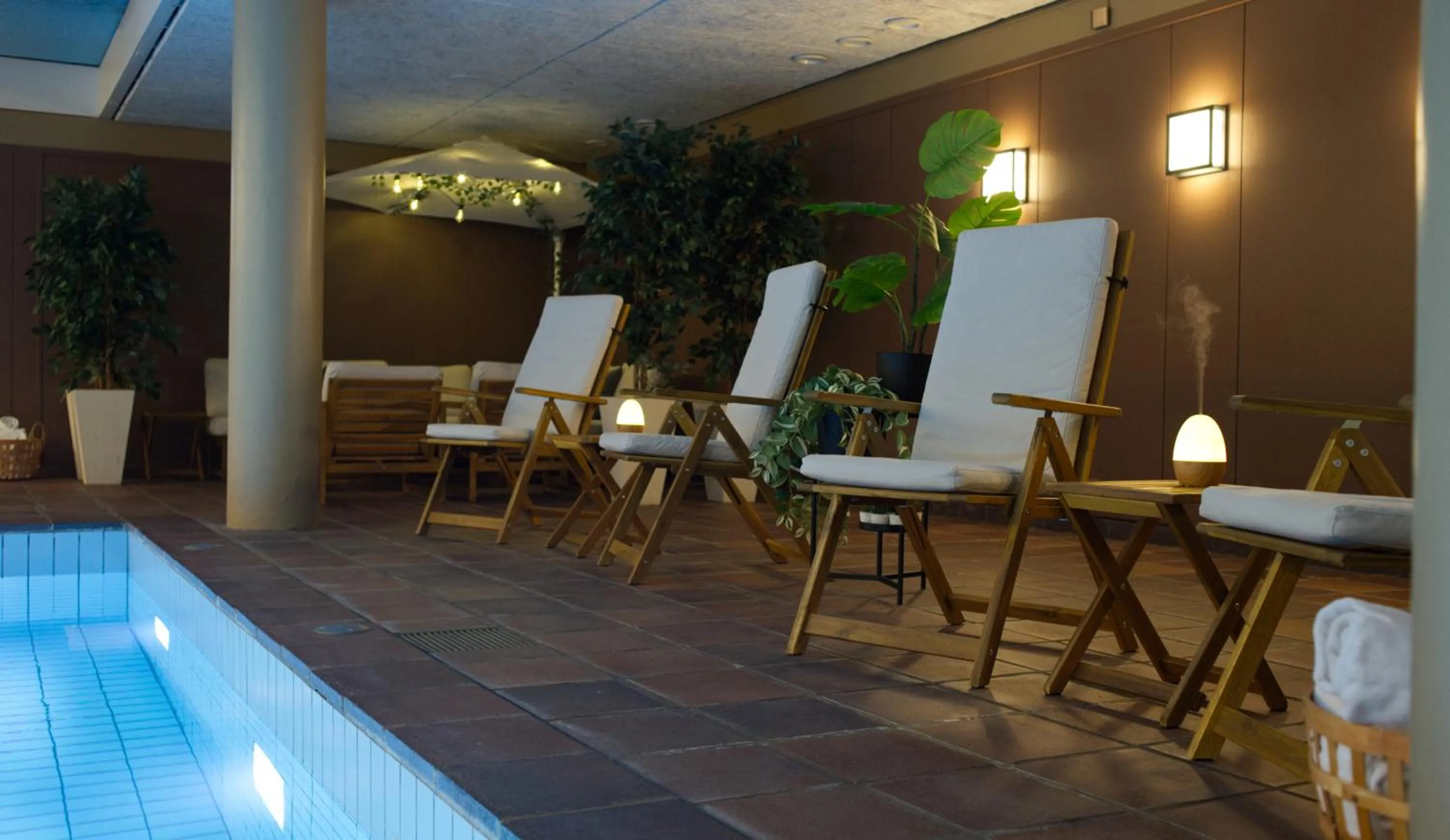 Swimming pool in First Hotel Witt