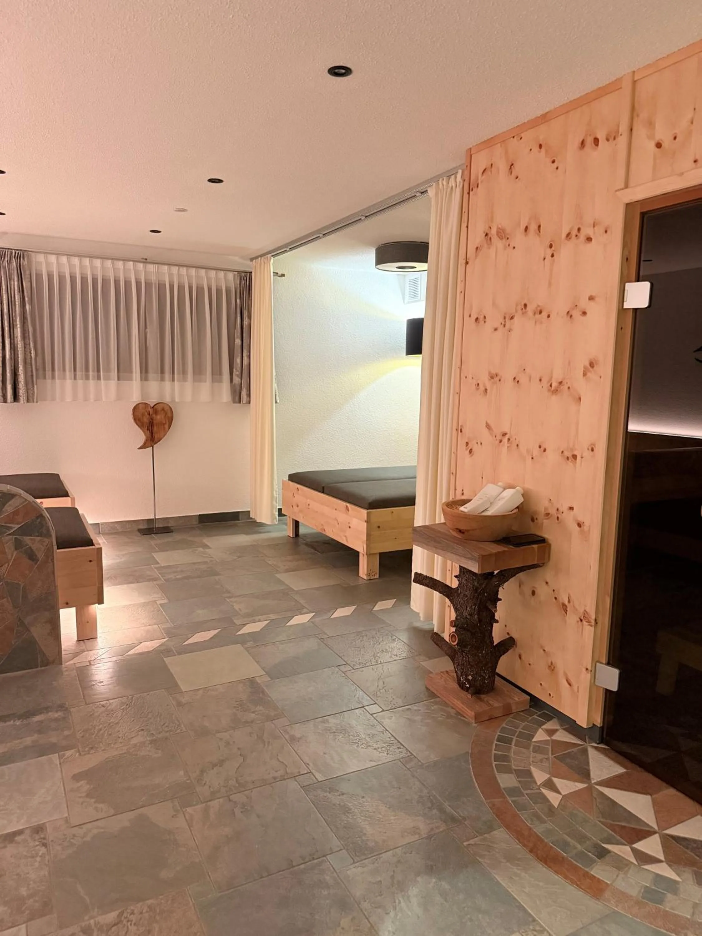 Spa and wellness centre/facilities in Hotel Garni Burger