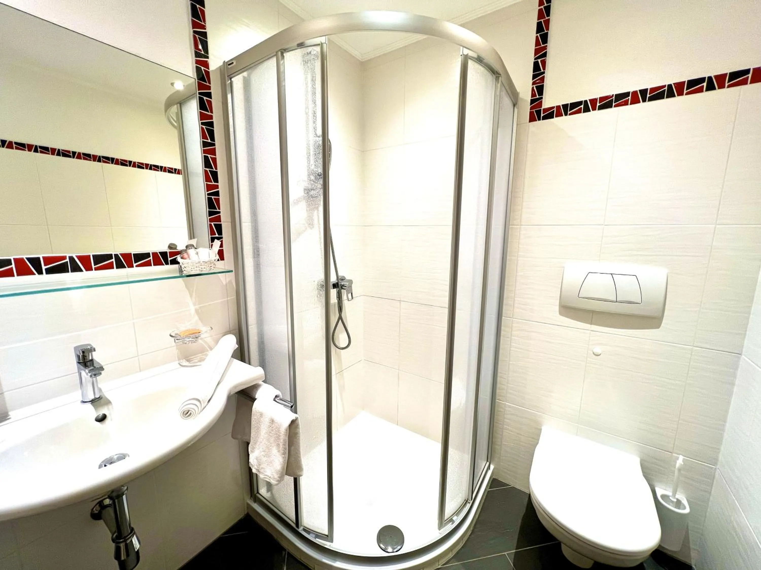 Bathroom in Hotel Garni Burger