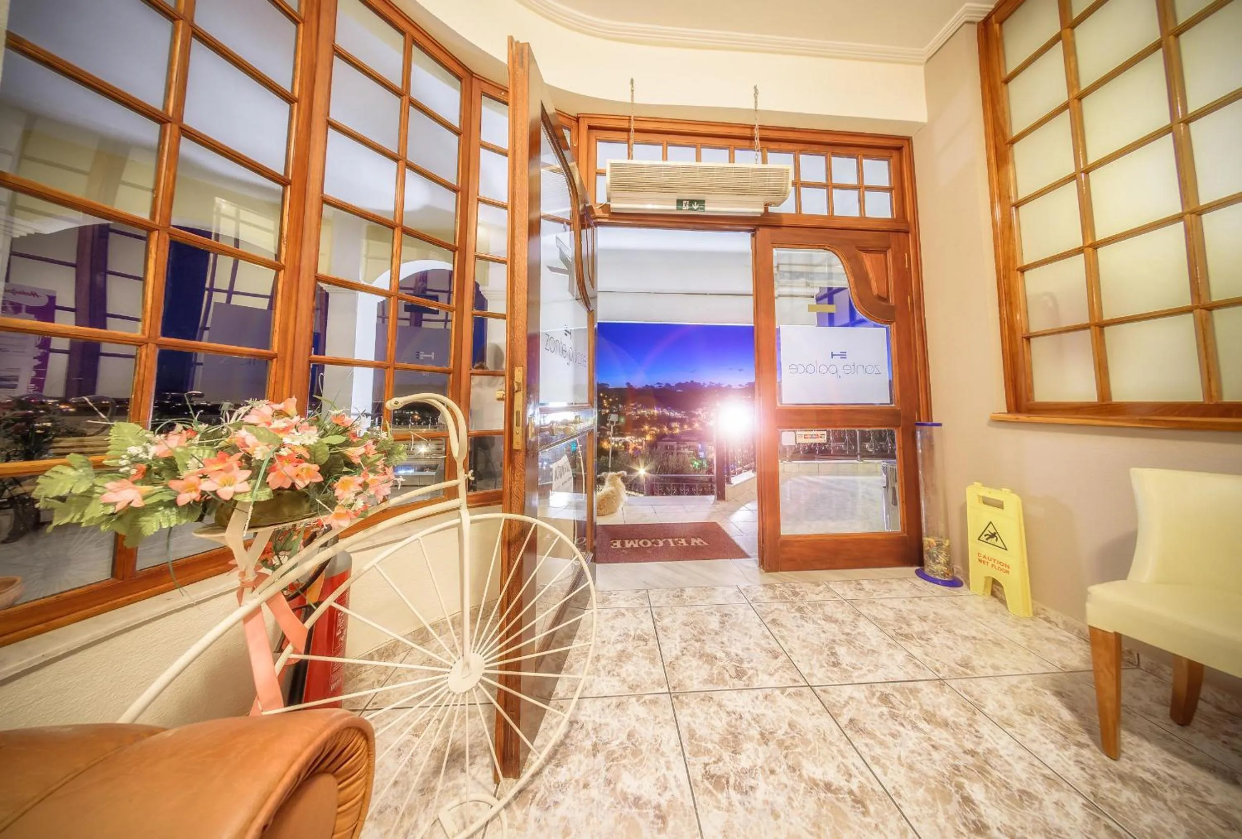 Lobby or reception in Zante Palace