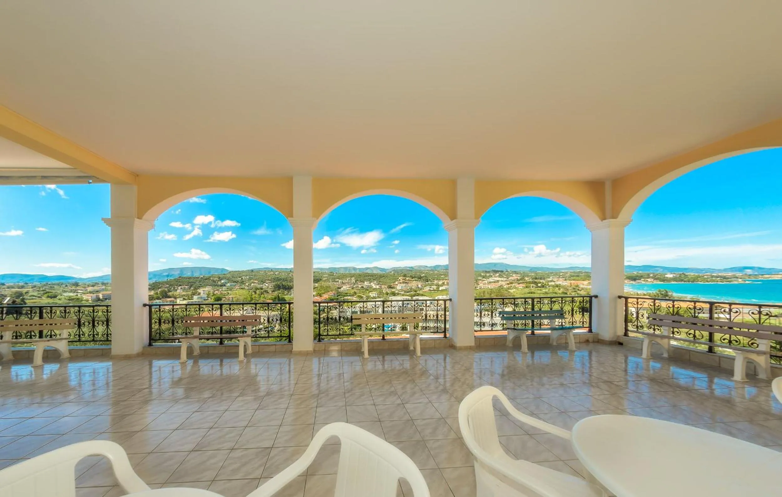 Balcony/Terrace in Zante Palace