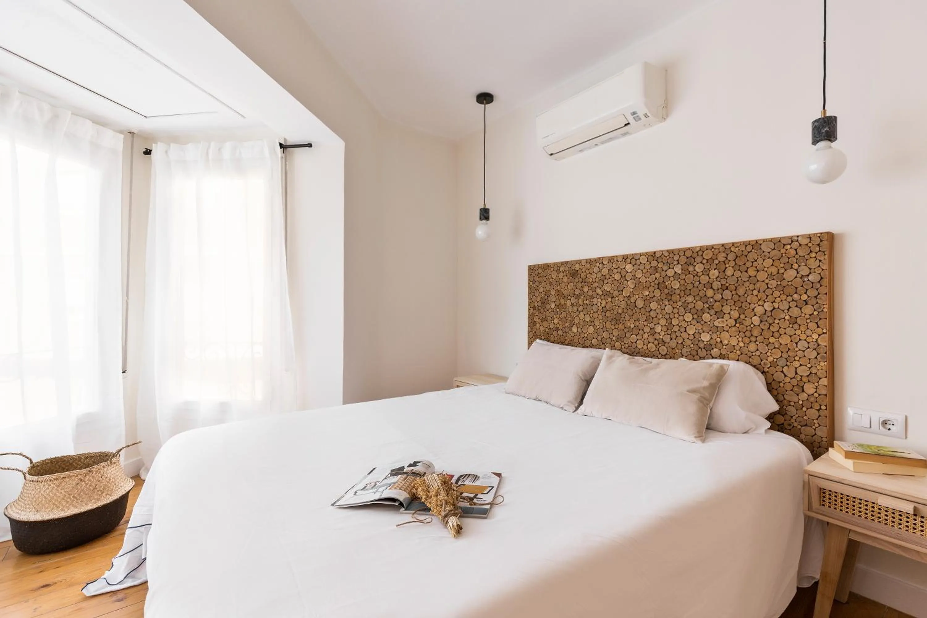 WOW Apartments by Olala Homes