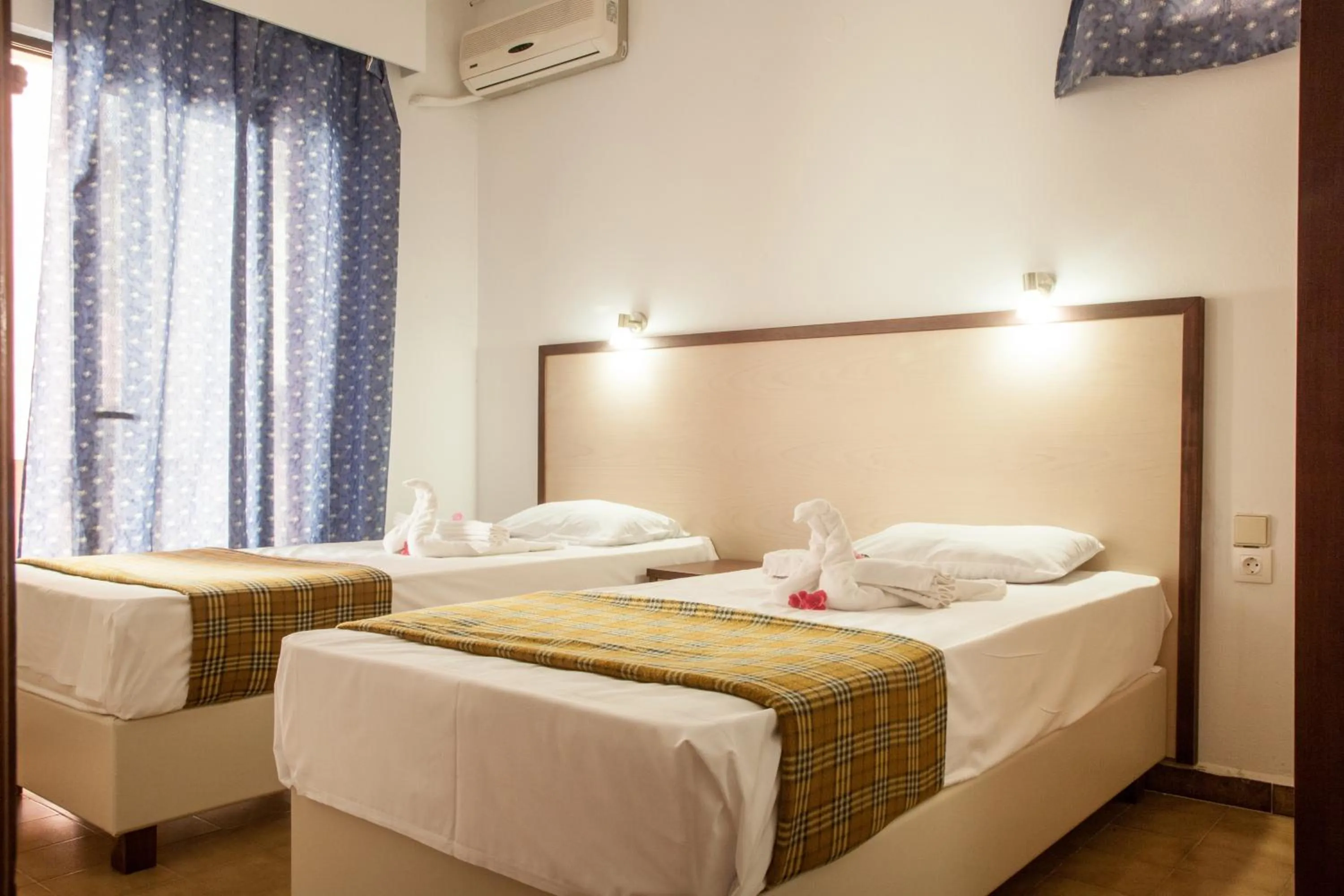 Bedroom in Ekavi Apartments