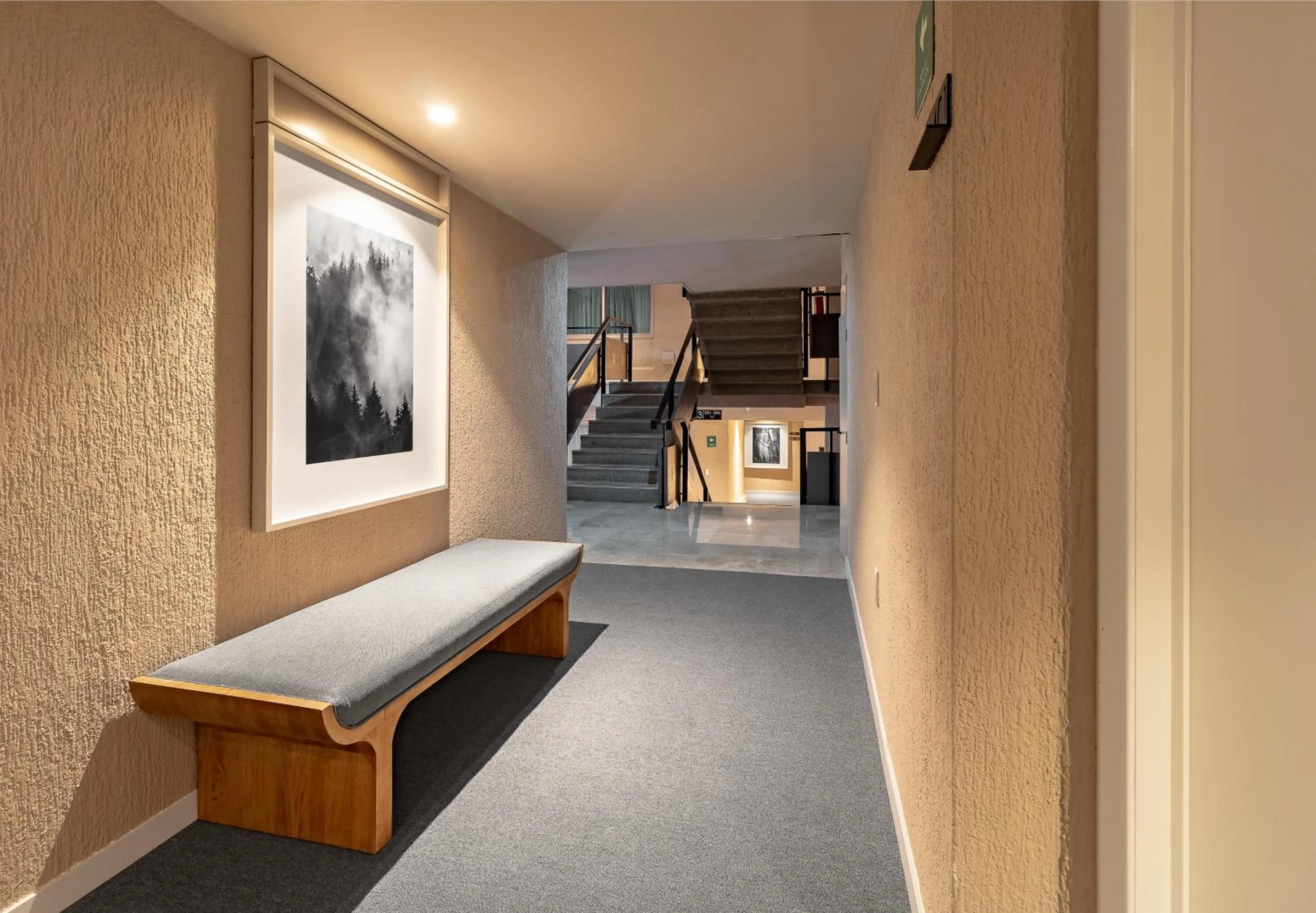 Decorative detail in Oliva Plaza Hotel