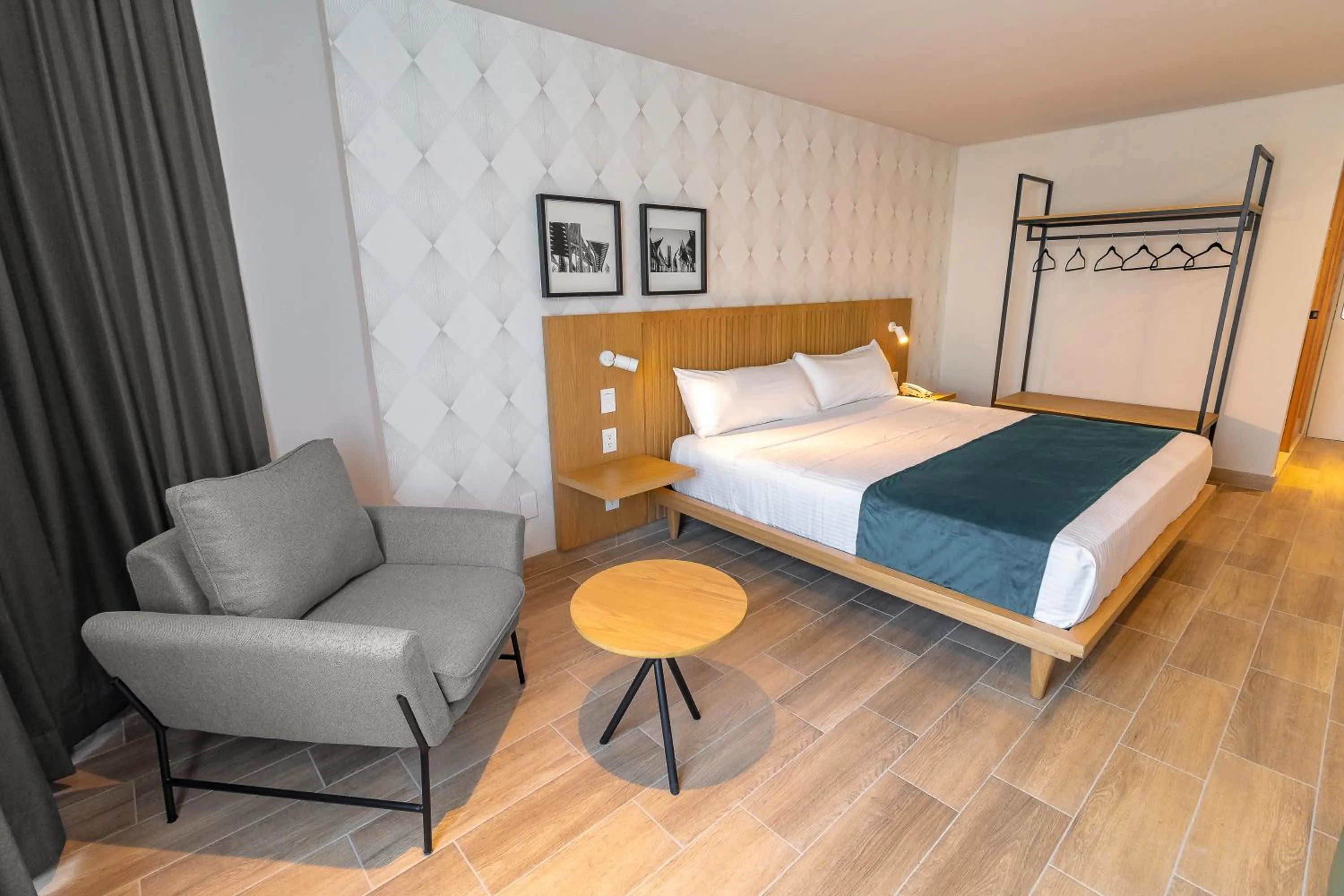 Bed in Oliva Plaza Hotel