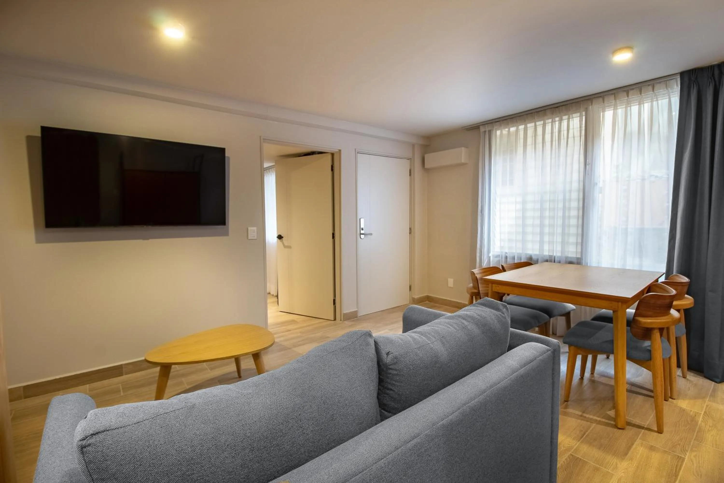 Living room in Oliva Plaza Hotel