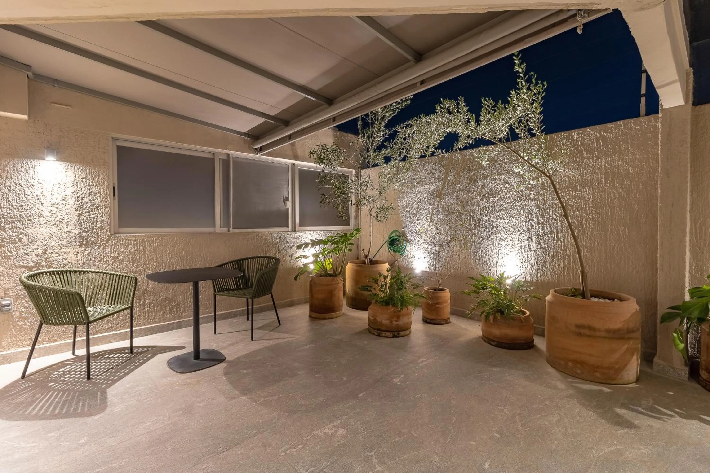 Patio in Oliva Plaza Hotel