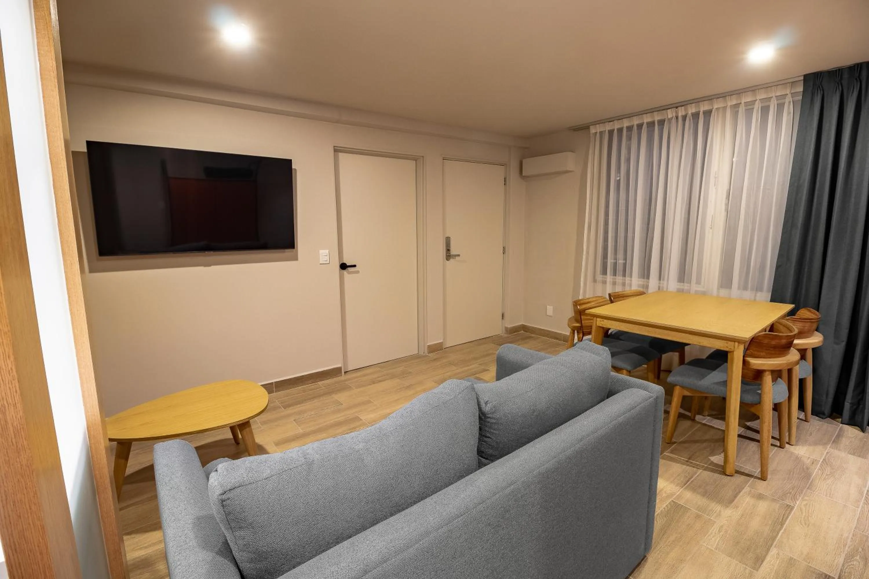 Living room in Oliva Plaza Hotel