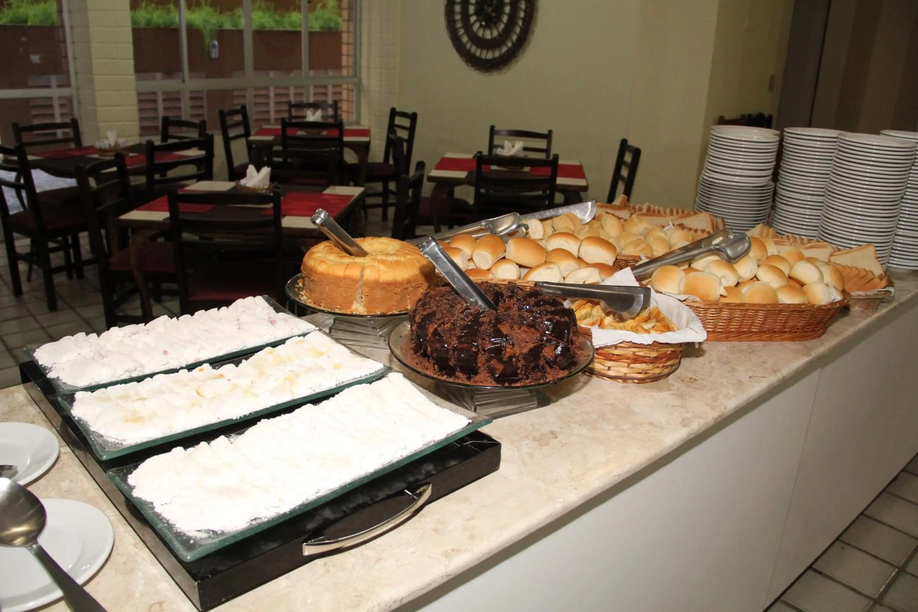 Food in Lagoa Mar Inn - Estacionamento e duas crianças de até 10 anos Será Free