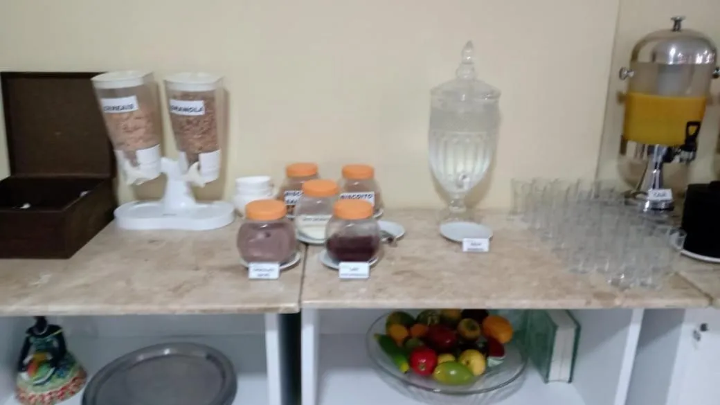 Buffet breakfast in Lagoa Mar Inn - Estacionamento e duas crianças de até 10 anos Será Free