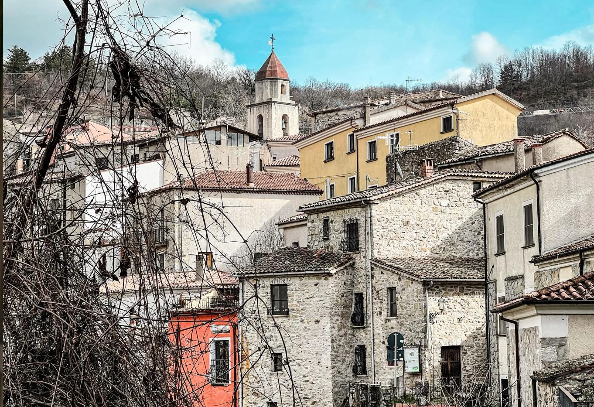 Landmark view in Guarda Che Luna