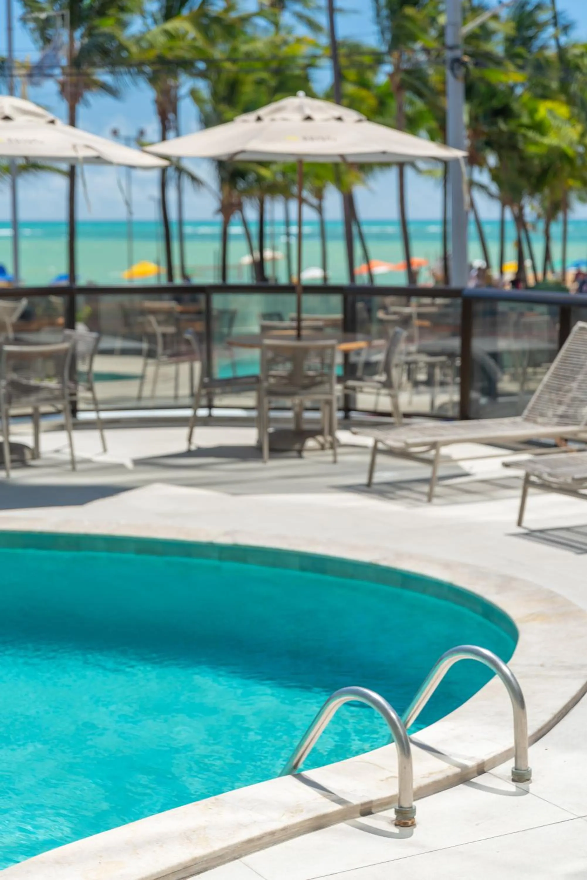 Swimming pool in Hotel Brisa Tower Maceió