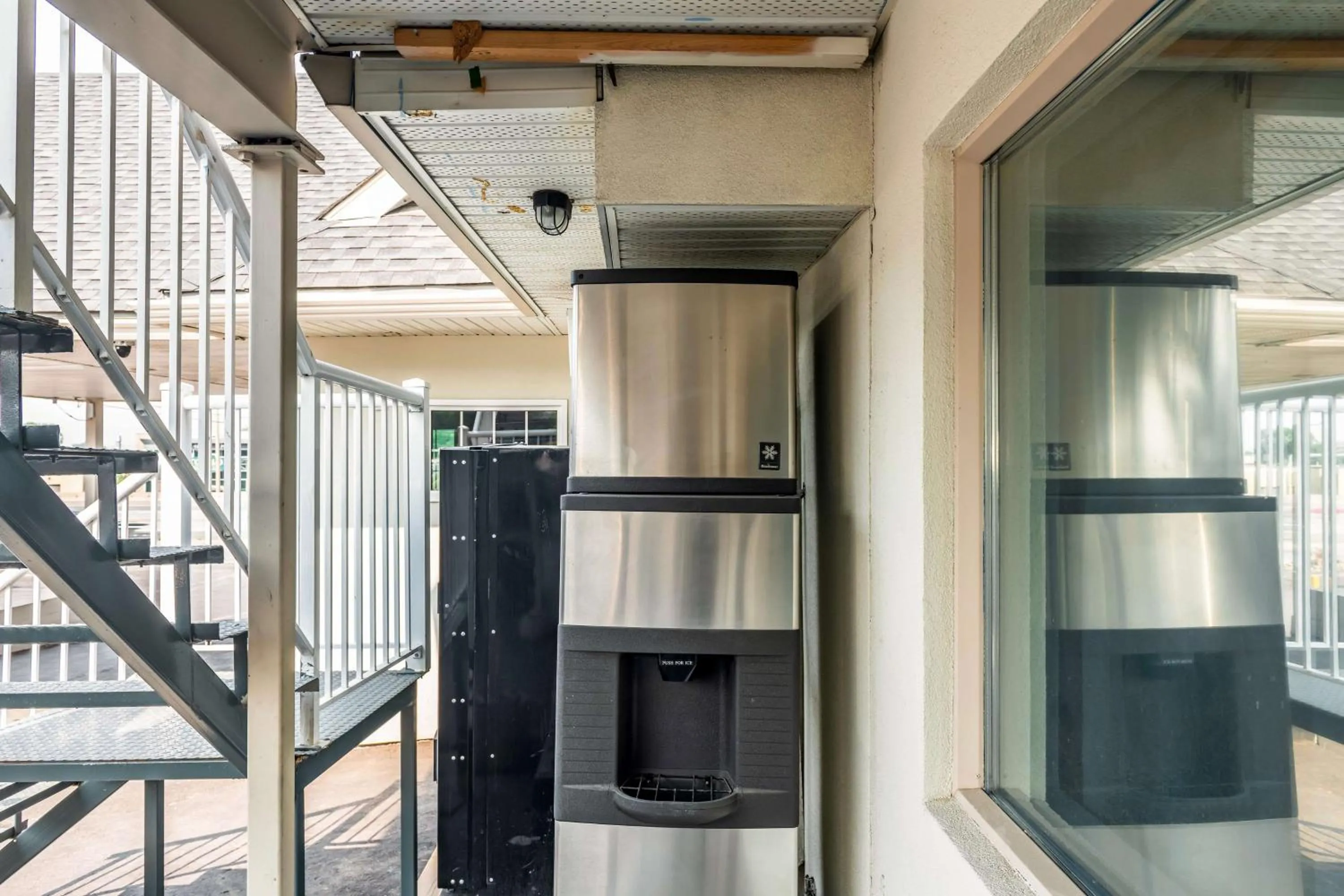 On site in Motel 6-Kamloops, BC