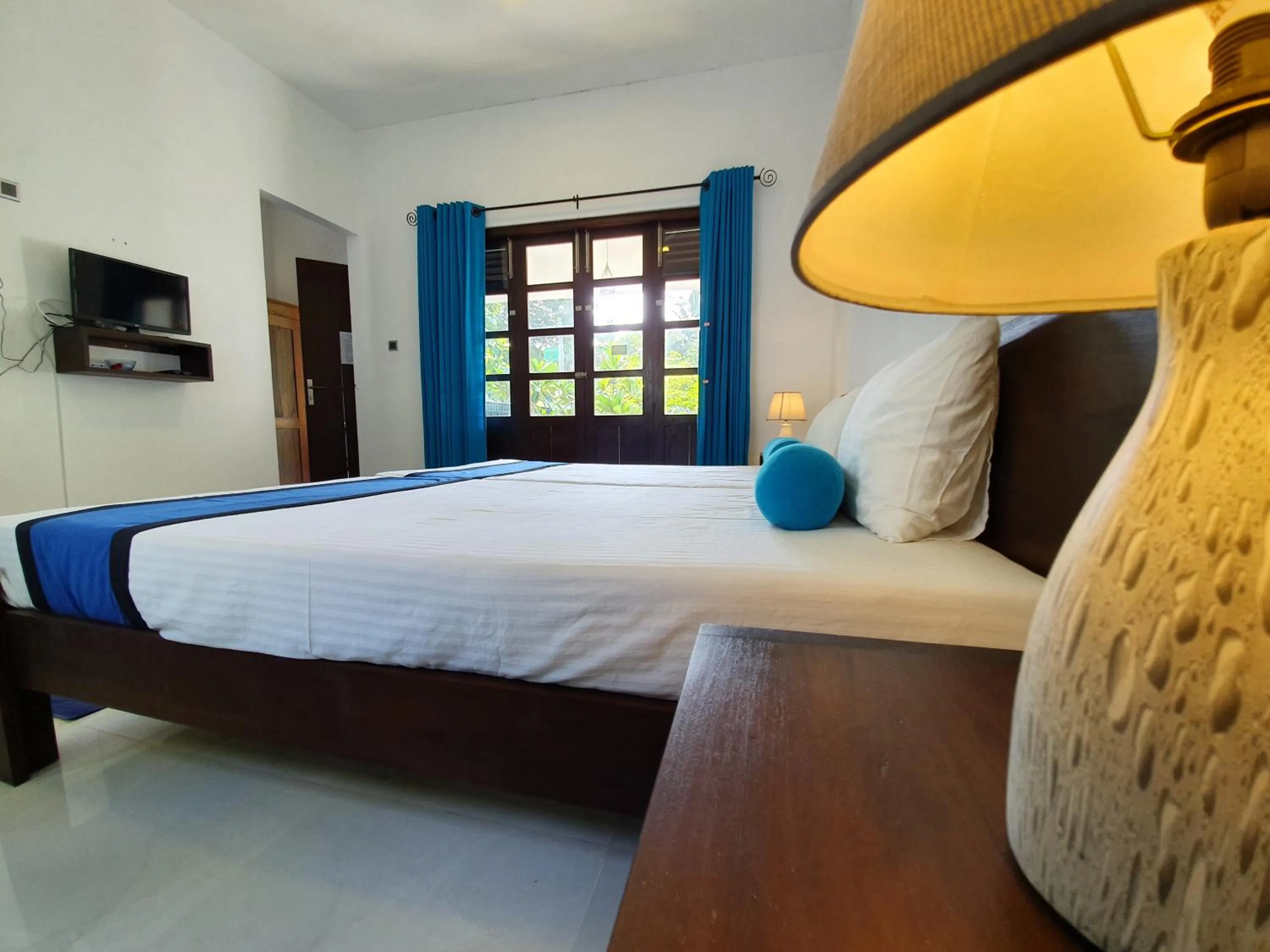 Bedroom, Bed in Coastal Villa Mirissa