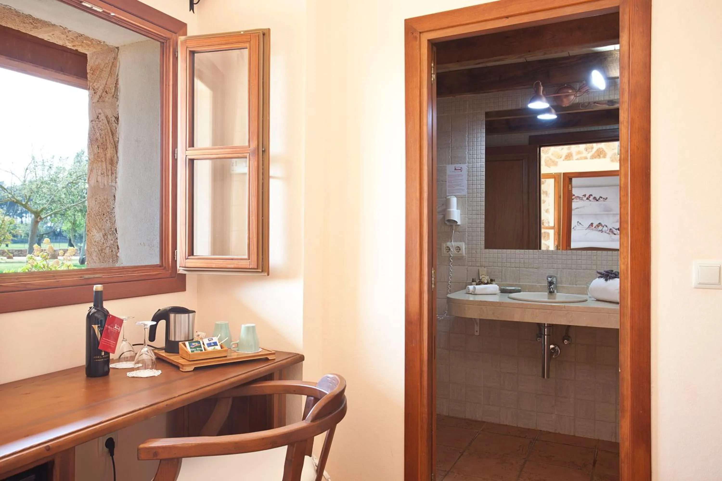 Bathroom in Agroturismo Es Quatre Cantons