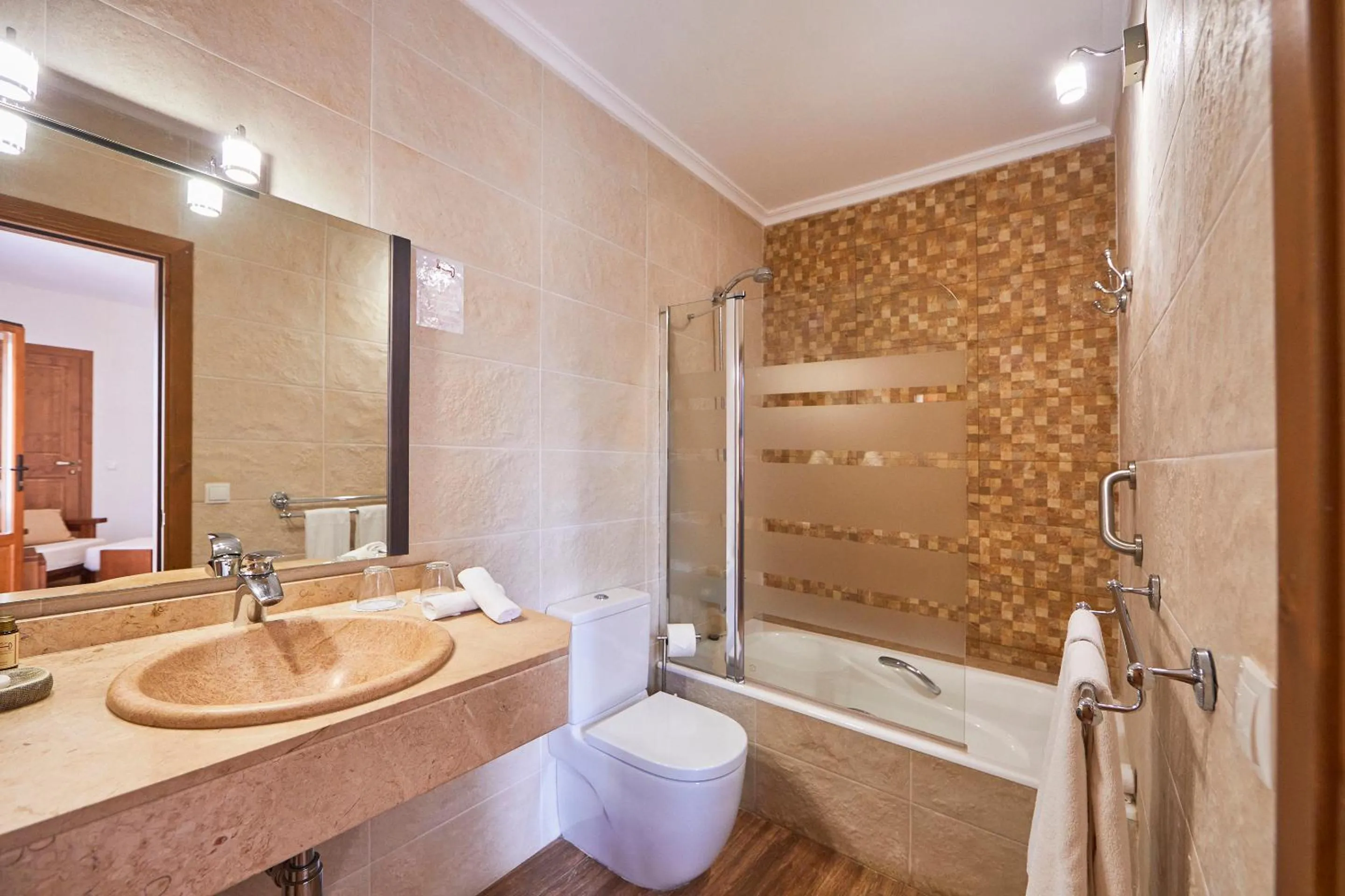 Bathroom in Agroturismo Es Quatre Cantons