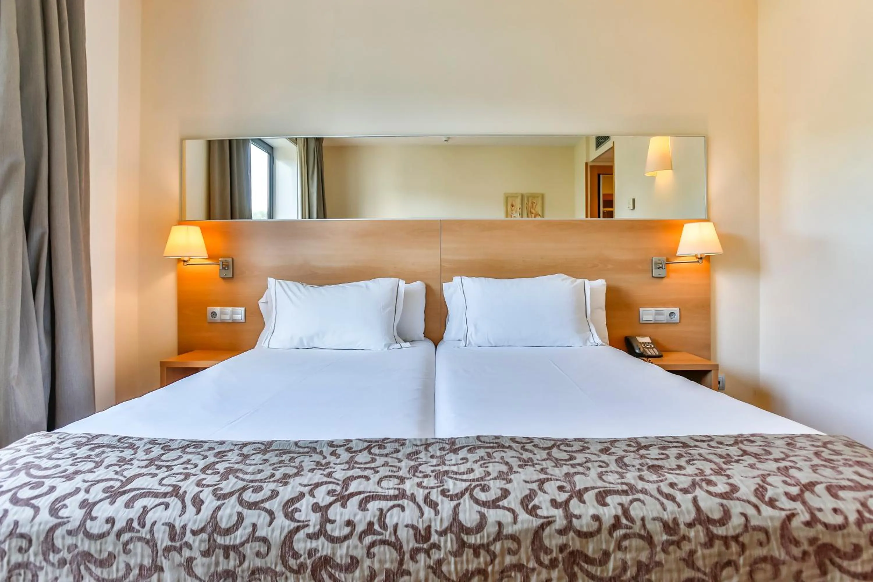 Bed in Hotel Desitges