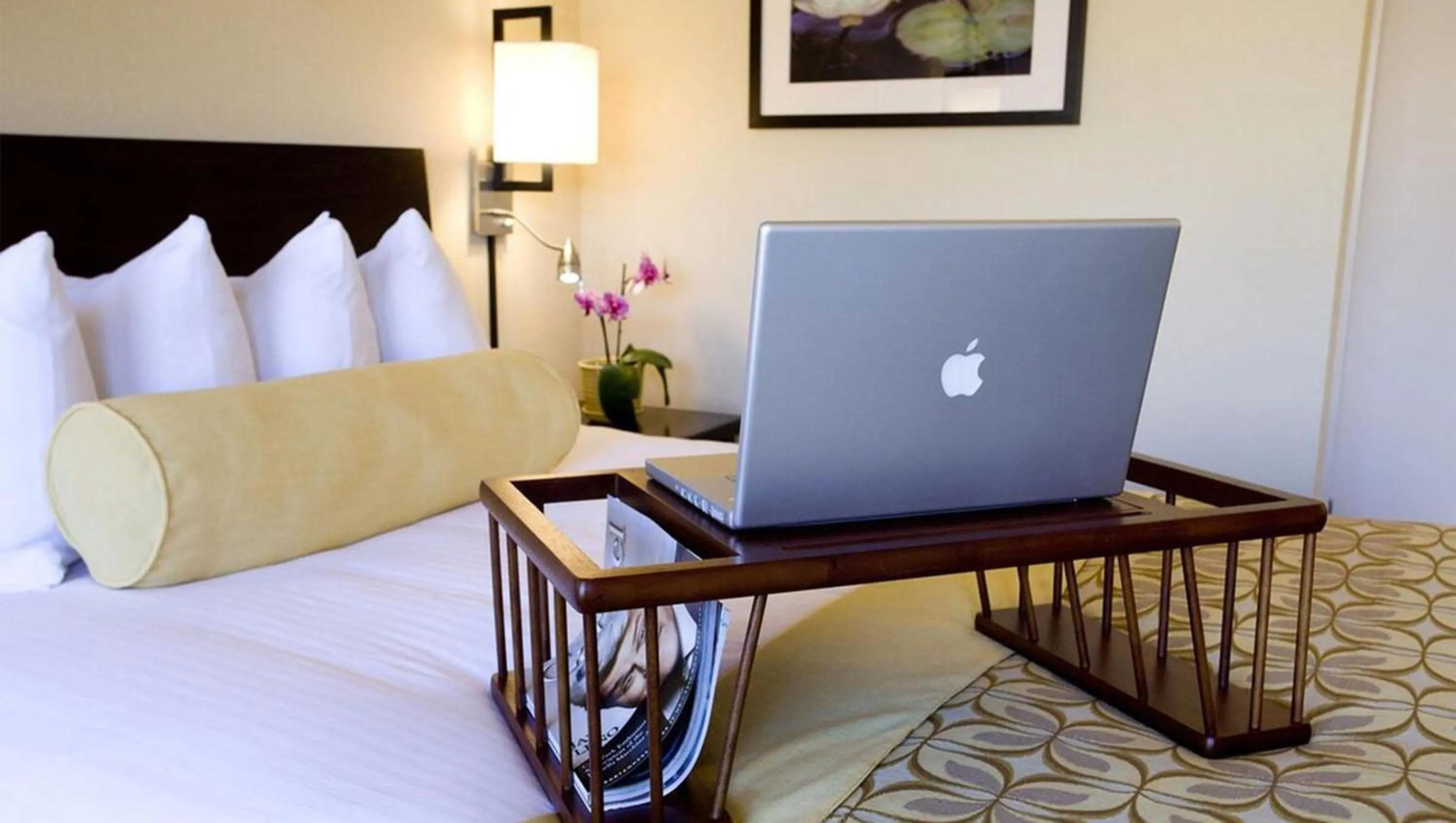 Bedroom, Bed in The Zen Hotel Palo Alto