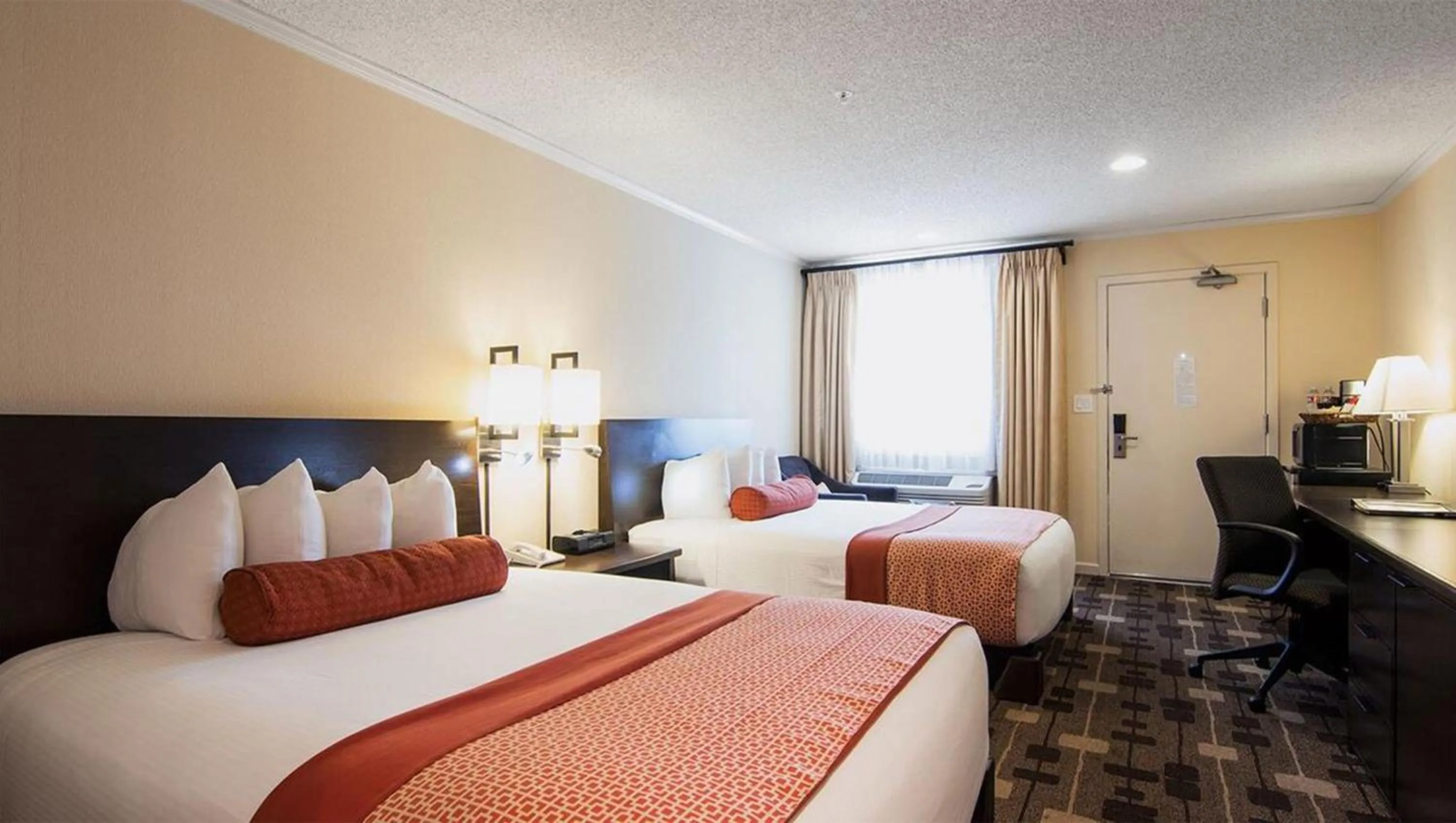 Bedroom, Bed in The Zen Hotel Palo Alto