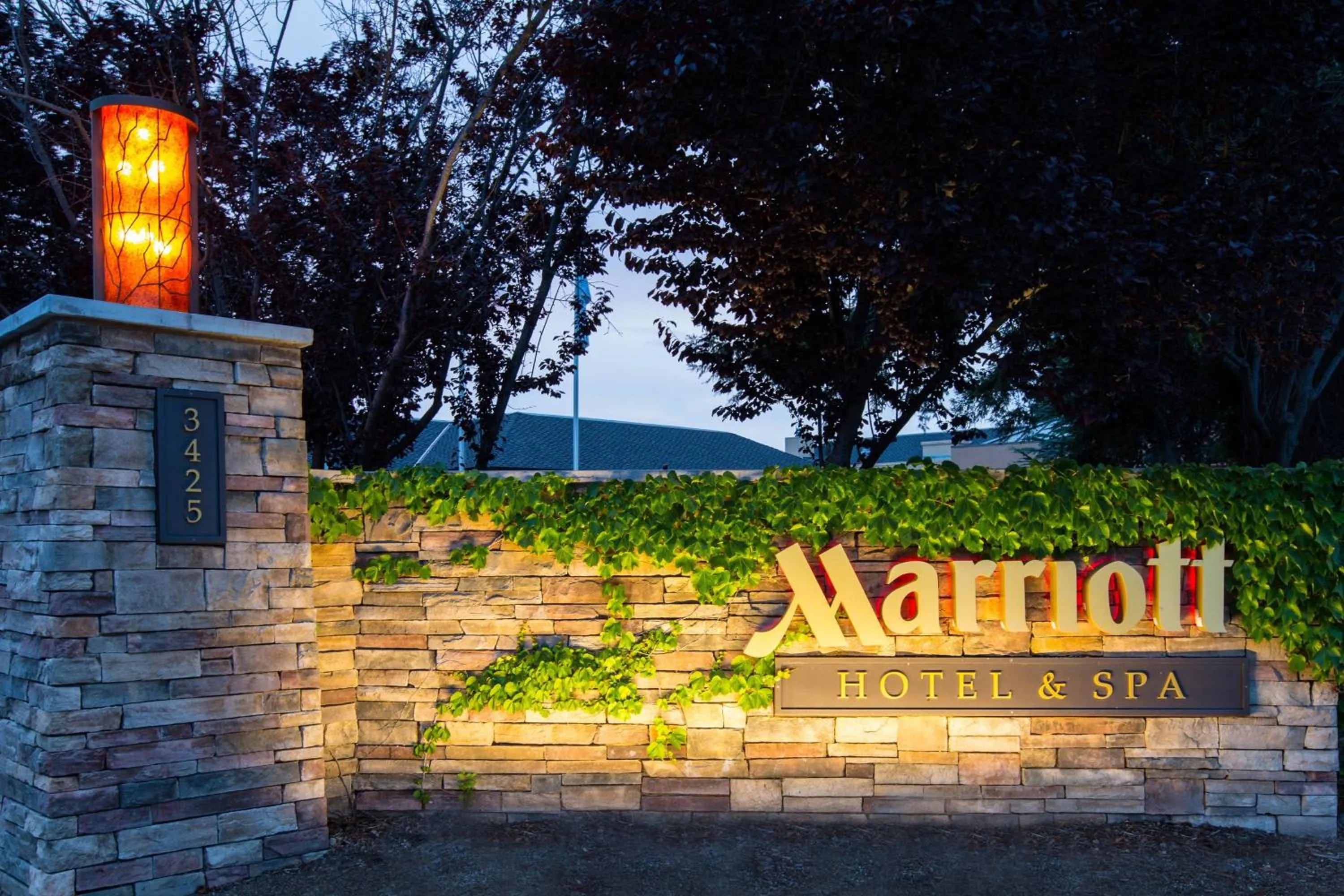 Property building in Napa Valley Marriott Hotel & Spa