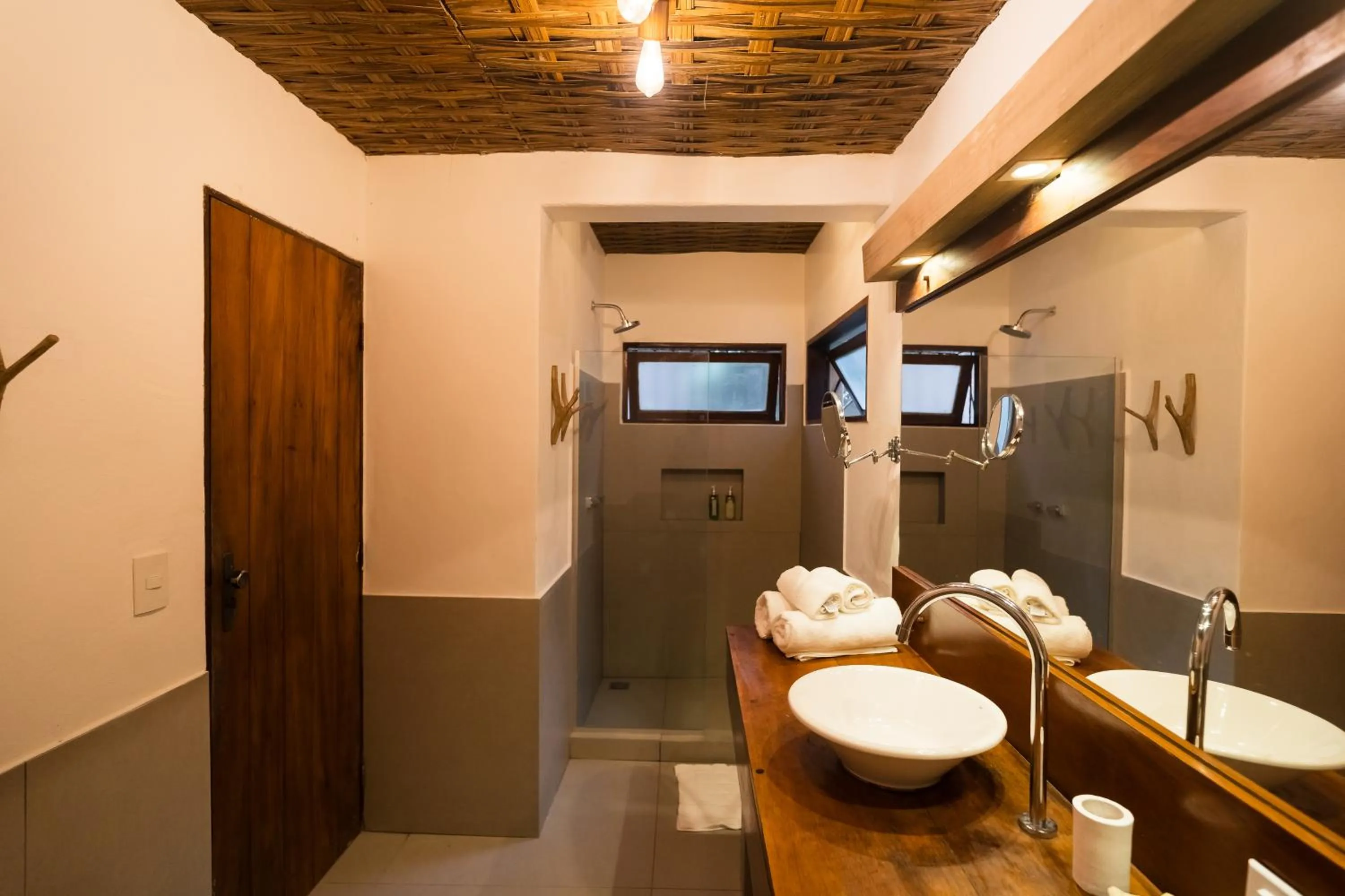 Bathroom in Beijo do Vento Pousada