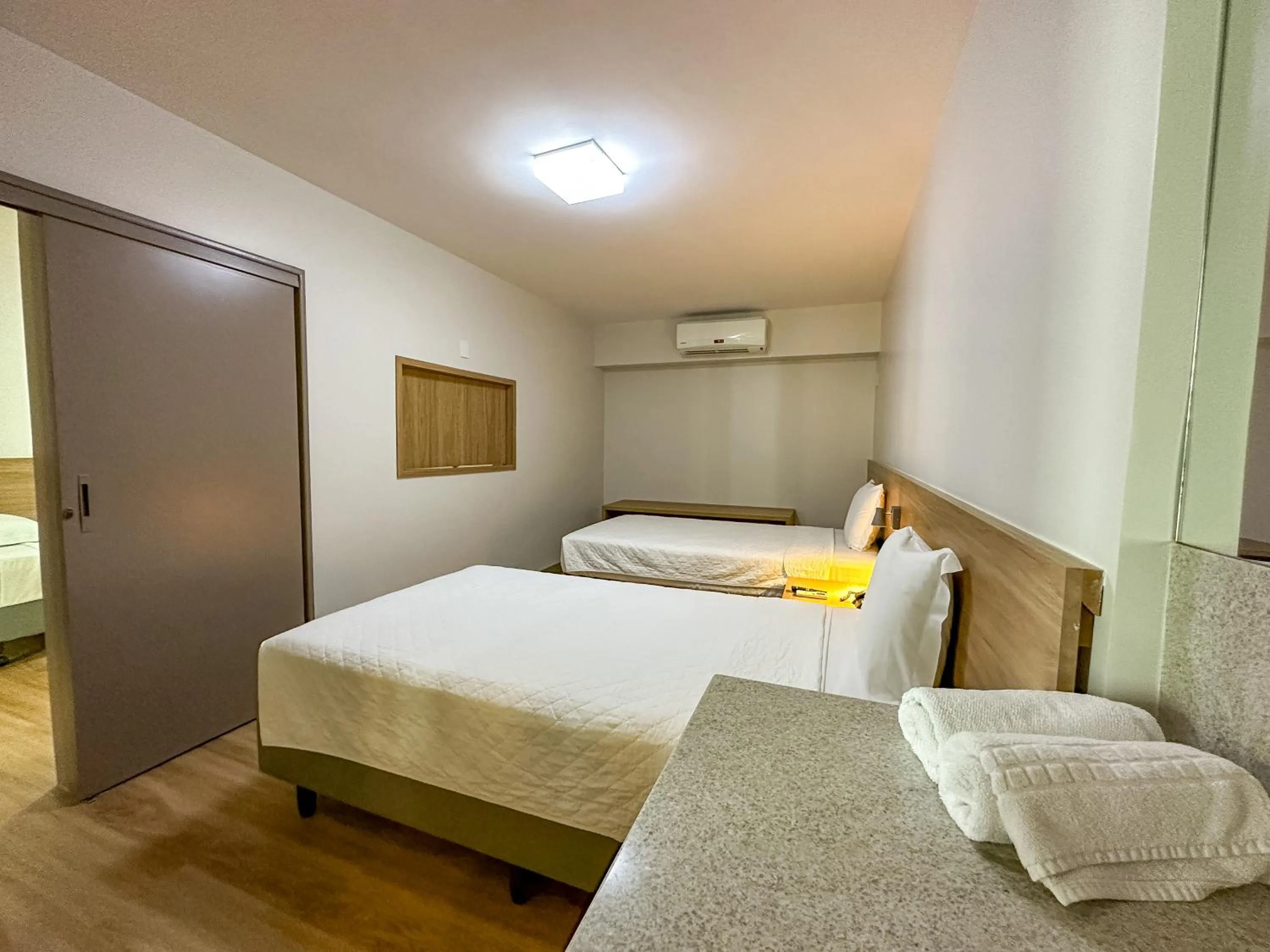 Bedroom, Bed in San Marino Suite Hotel