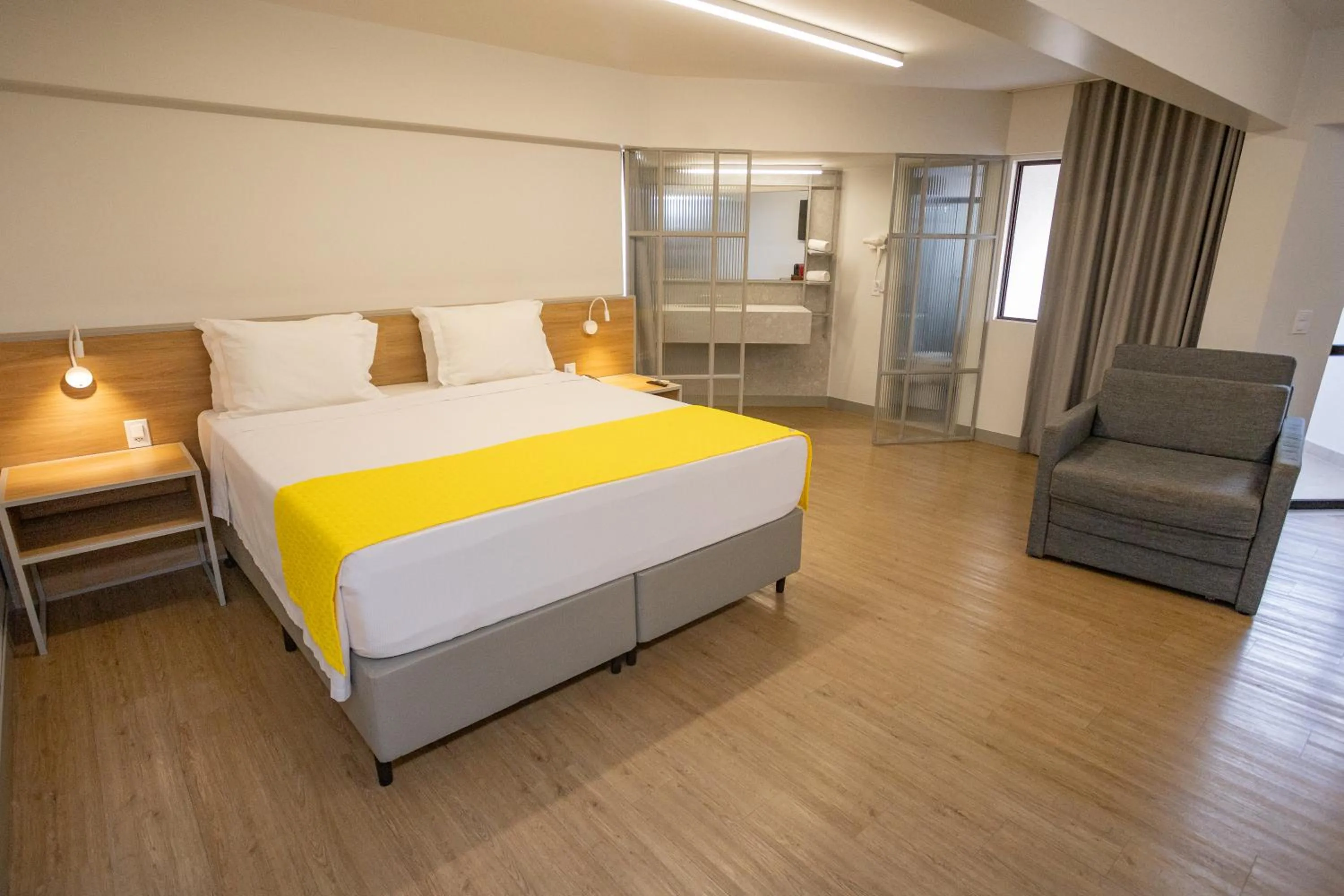 Bedroom, Bed in San Marino Suite Hotel