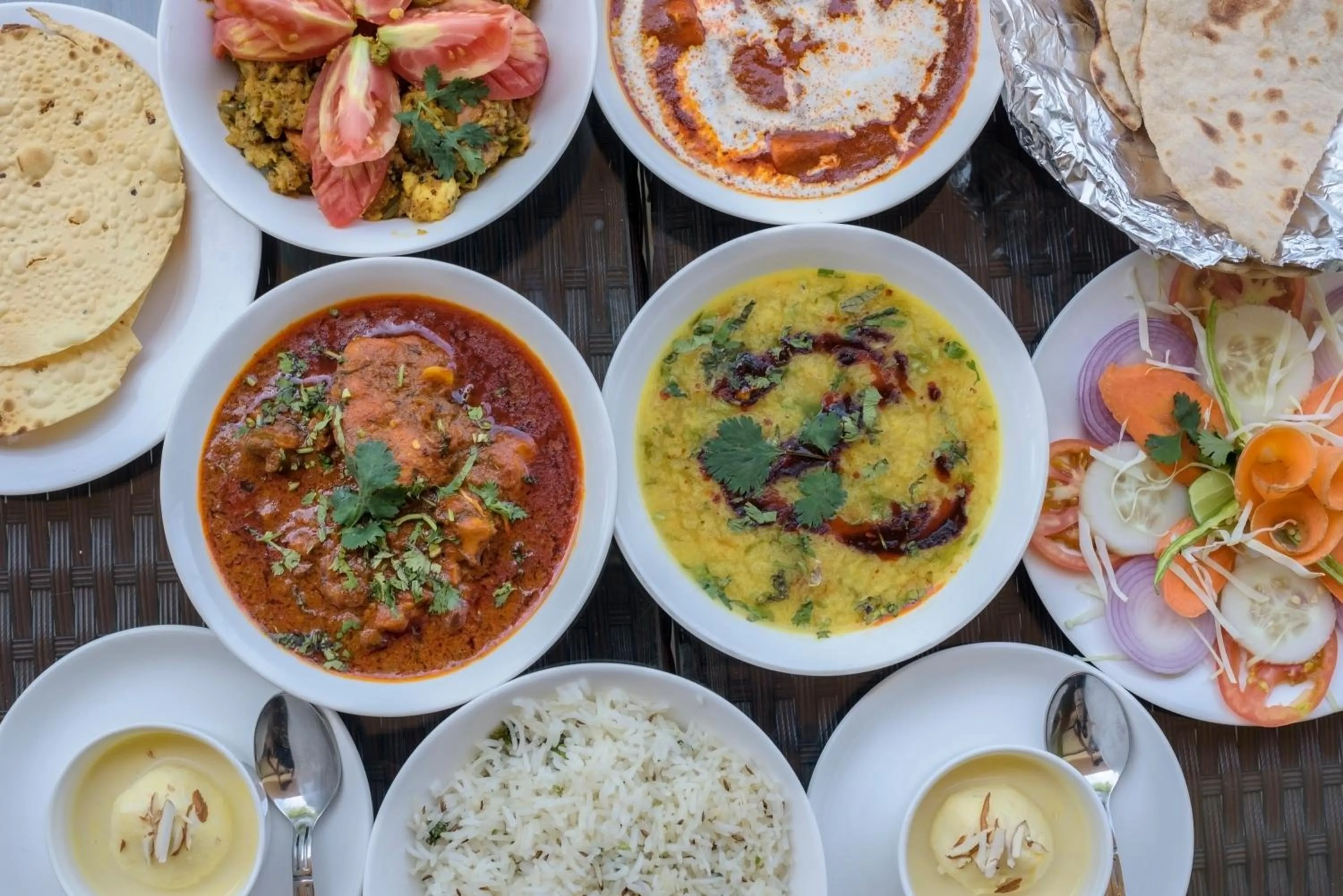 Restaurant/places to eat in The Riverwood Forest Retreat Pench